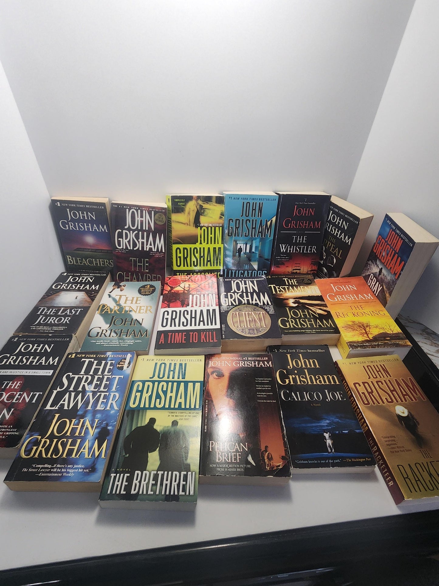 John Grisham Books - Hardcover Books - Paperback Books - John Grisham - Series - Best Selling - Popular Authors - John Grisham Books