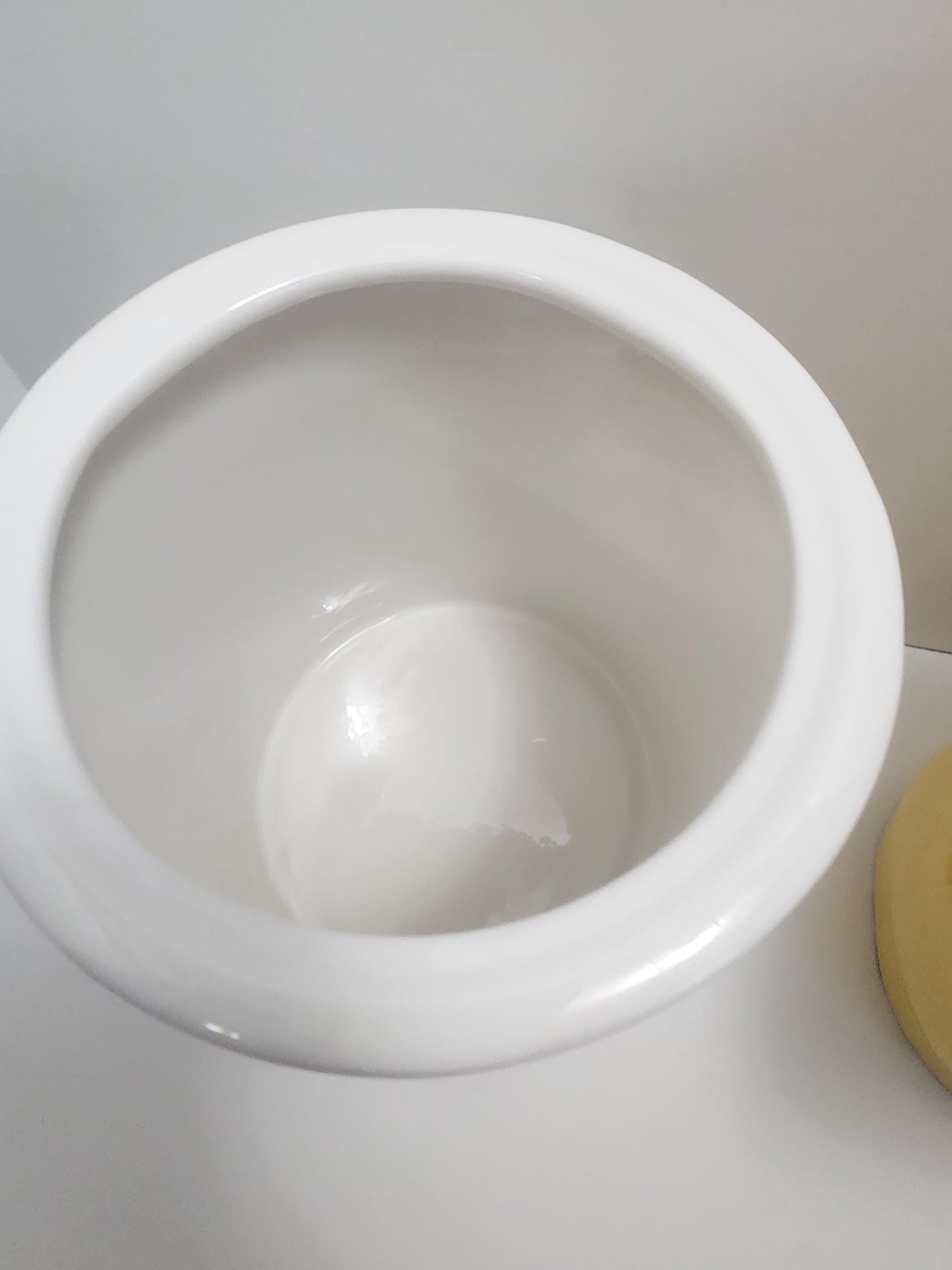 Ceramic Vintage Cookie Jars - Oreos - Oreo Cookie Jar - Yello Shoe - Nursery Rhymes - Japan - Cookies - Kitchen - Kitchen Decor