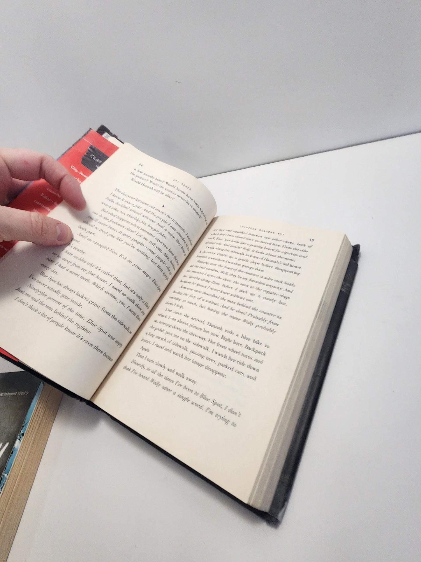 13 Reasons Why Book By Jay Asher - Jay Asher - 13 Reasons Why - Books - Banned - Banned Books - Teenage Books - Netflix - Sad Books