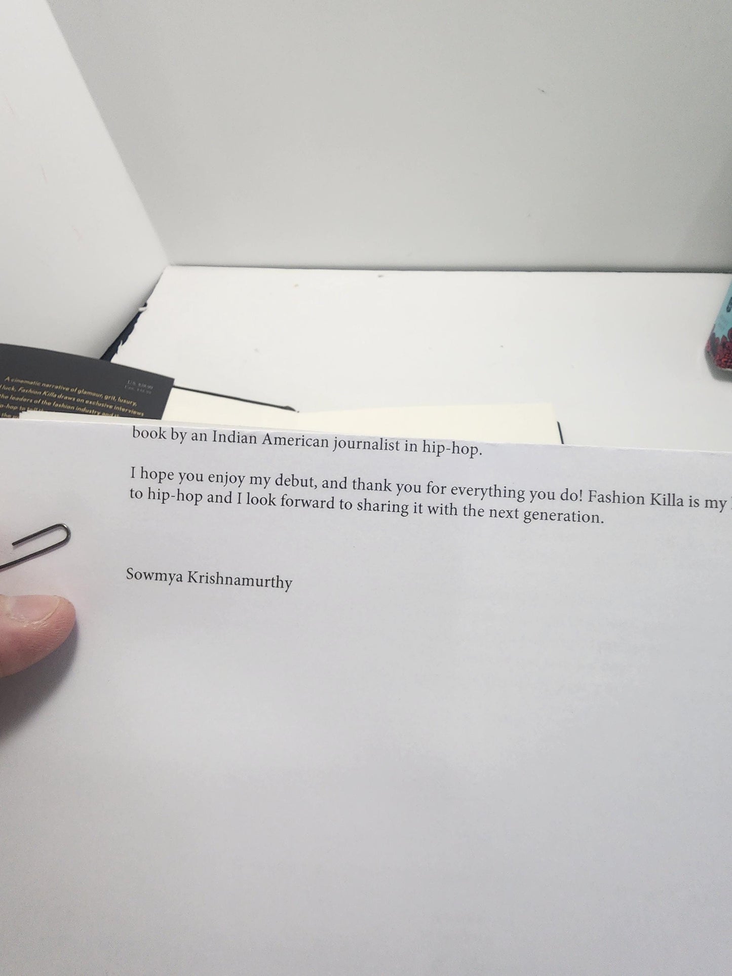 Fashion Killer By Sowmya Krisnamurthy With Autograph - Autographed - Autographed Books - Sowmya Krisnamurthy - Fashion Killer - Signed Books