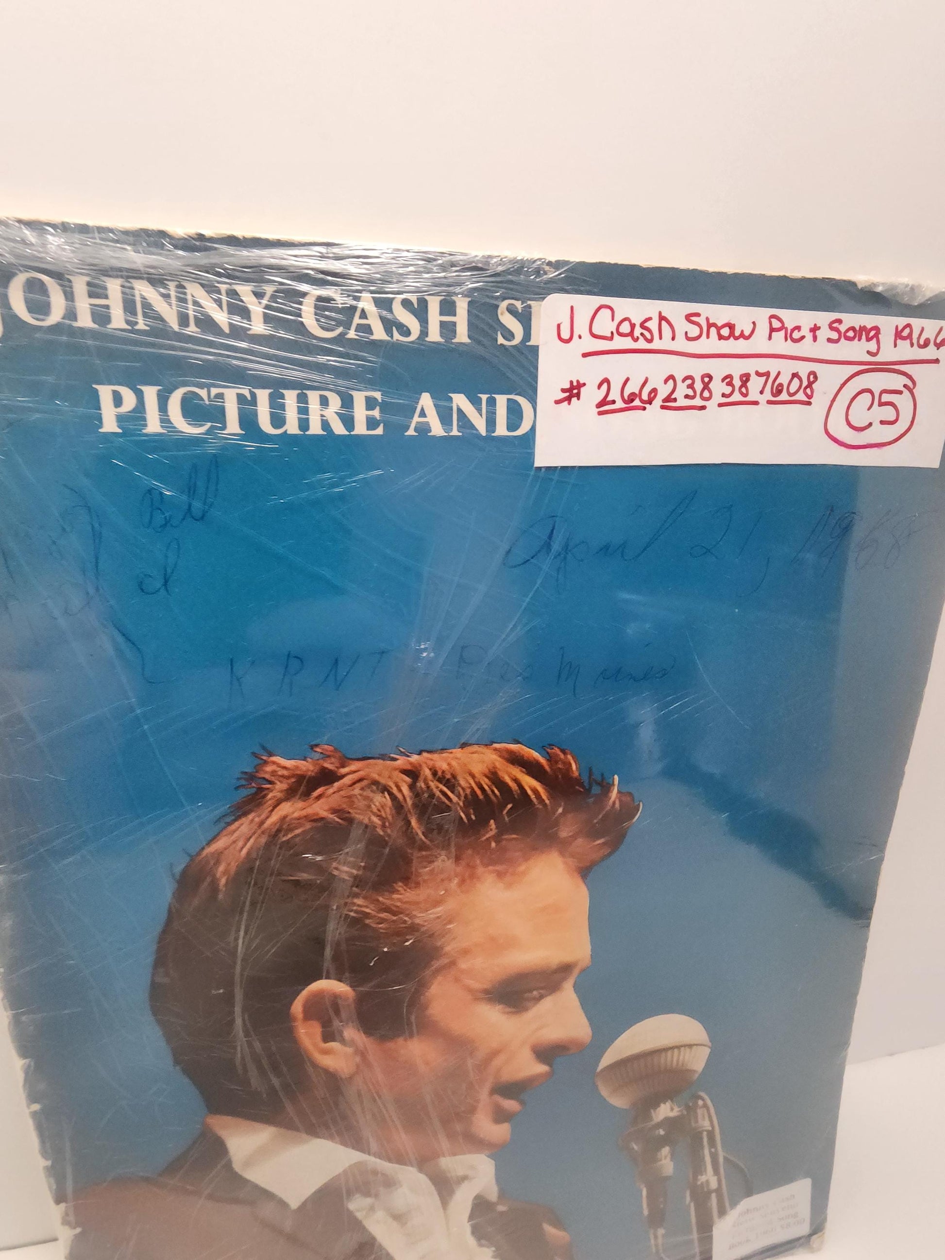 Vintage Johnny Cash Show Sourvenir Picture And Song Book 1966 - Orginal Program - Music - Artists - Songbook- Johnny Cash