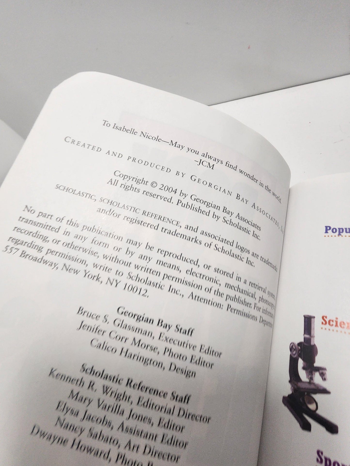 Scholastic 2005 Book Of World Records - World Records - Scholastic - Scholastic Books - Guiness Book - World Records Book - 2005 - 2005 Gift