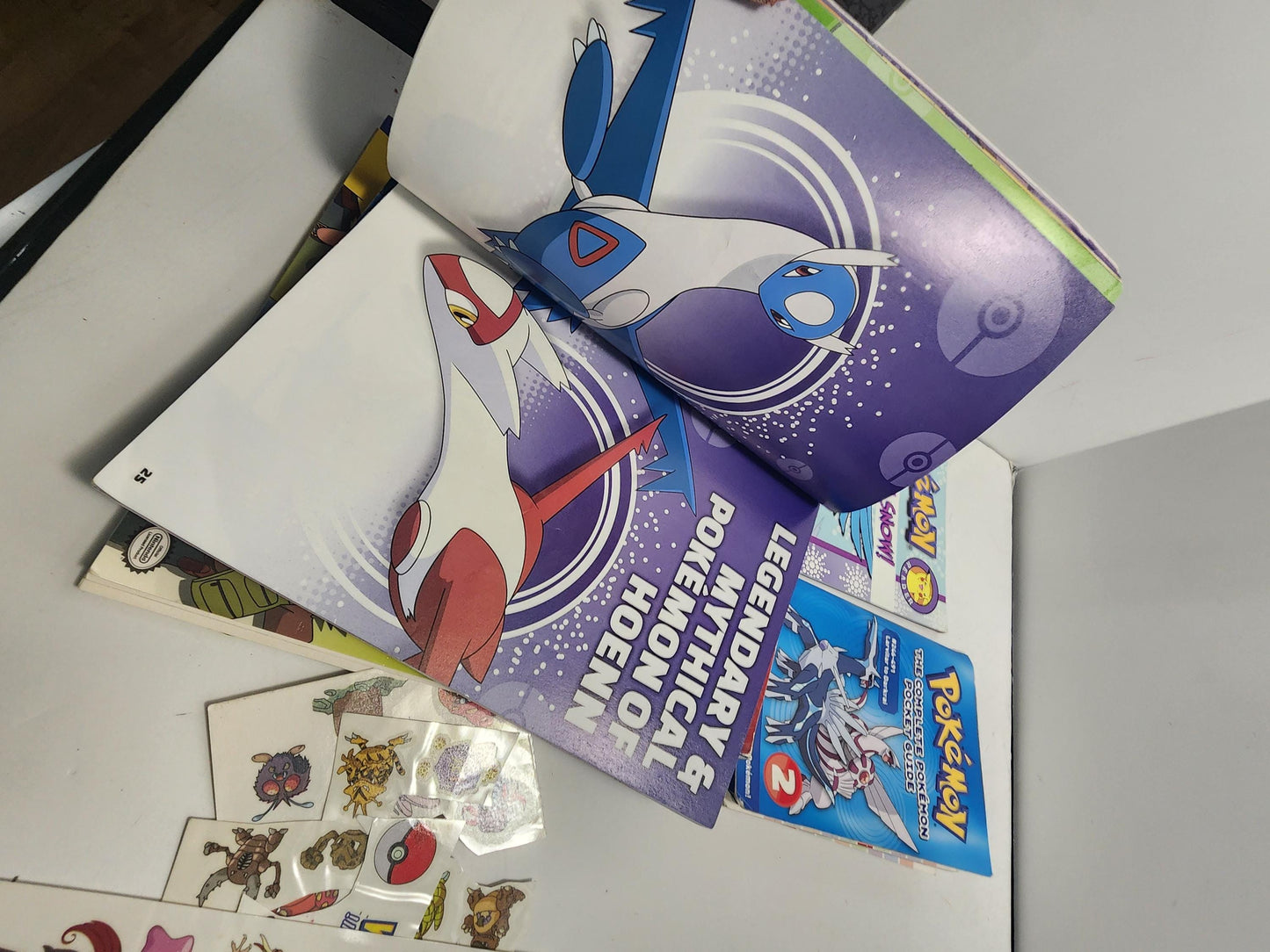 Pokemon Vintage Books Guides And Stickers - Pokemon - Galos - Pokemon Guide - Stickers - Pokemon Stickers - Pikachu - Ash Ketchum