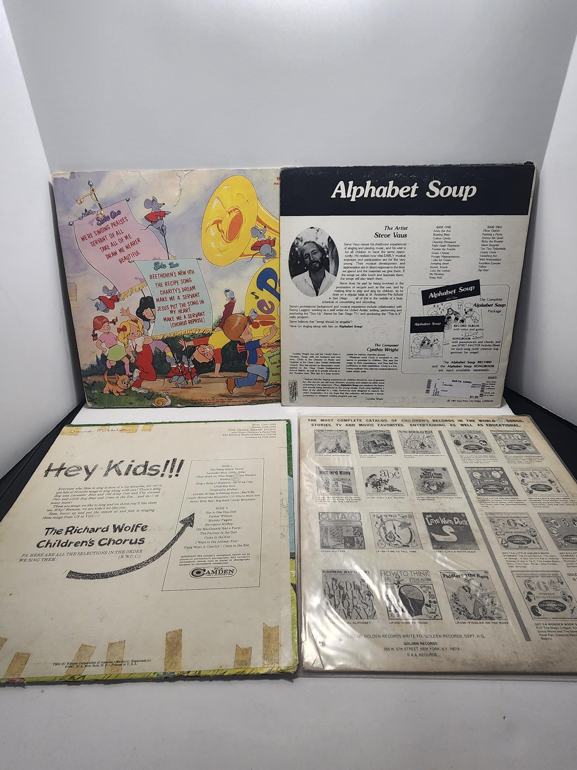 Vinyl Records Lot of 4 Children's Music 1960s 1980s - Vinyl - Records - Vinyl Records - Music - Kids Music - Alphabet Soup - Captain Kangaro
