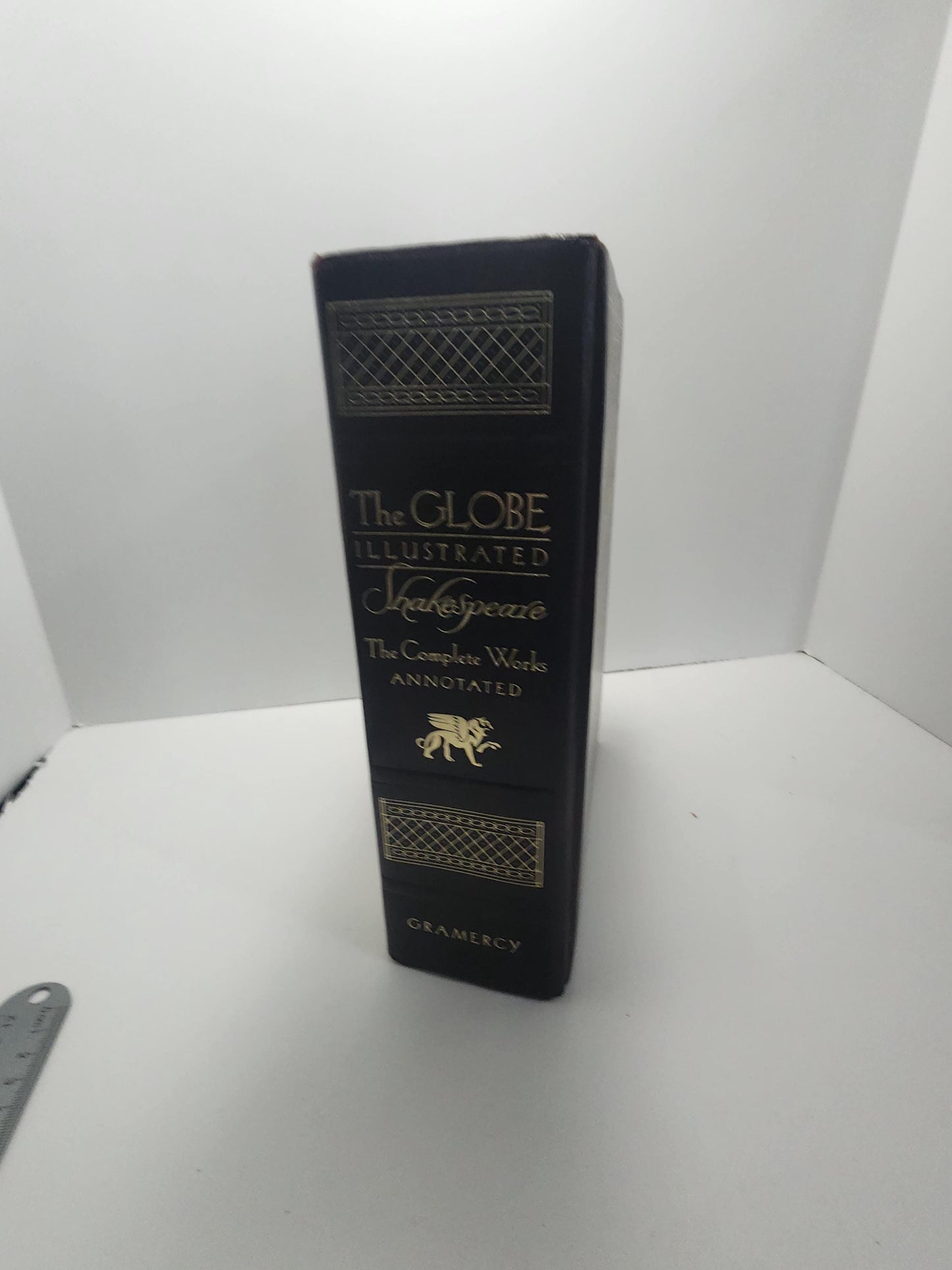 1979 William Shakespeare The Globe Illustrated Shakespeare - The Complete Works Annotated by William Shakespeare - Shakespeare - Books
