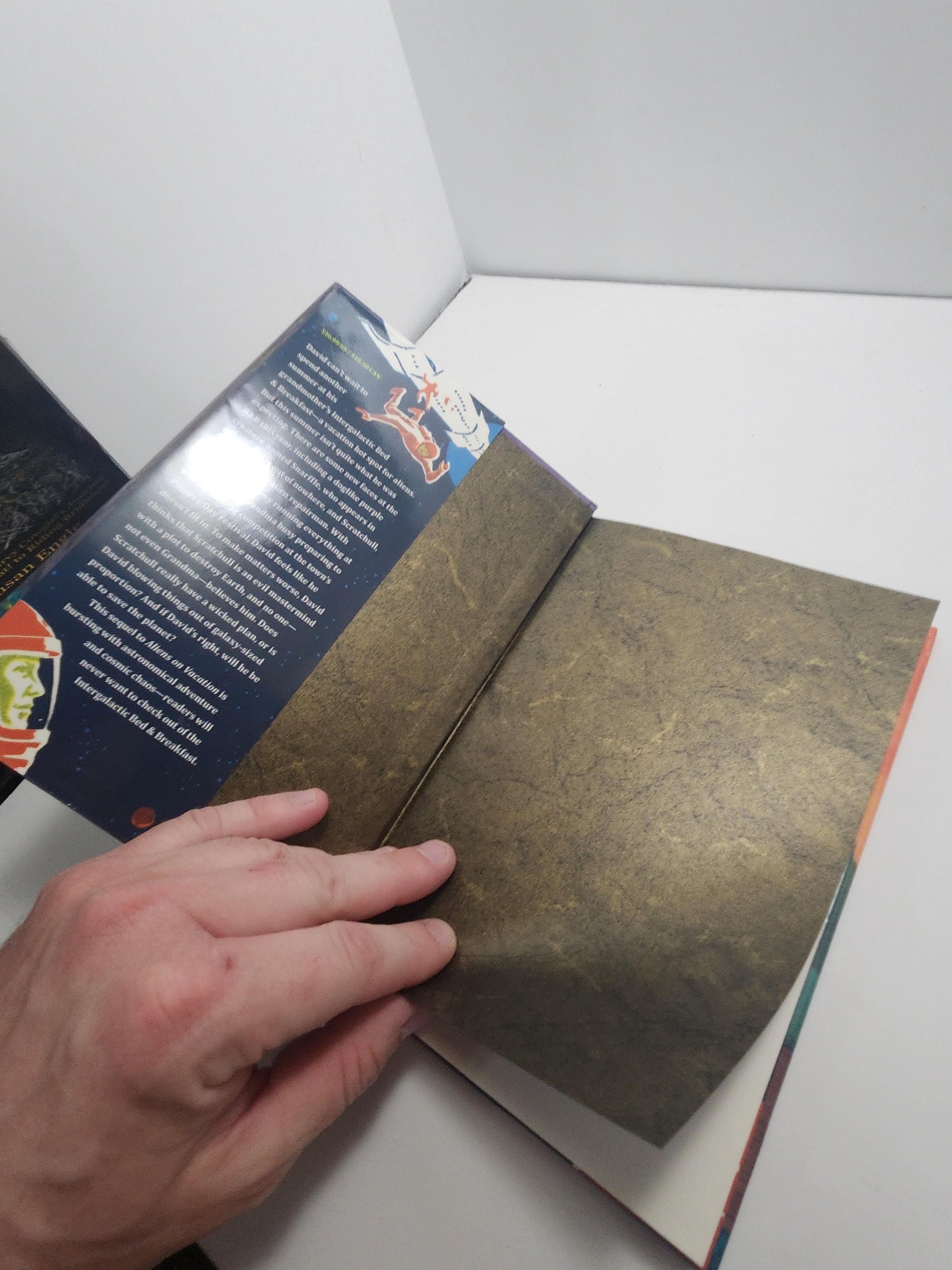 Alien On A Rampage By Clete Barrett Smith - Aliens - Alien Book - Kids Books - Alien On A Rampage - Clete Barrett Smith - Books