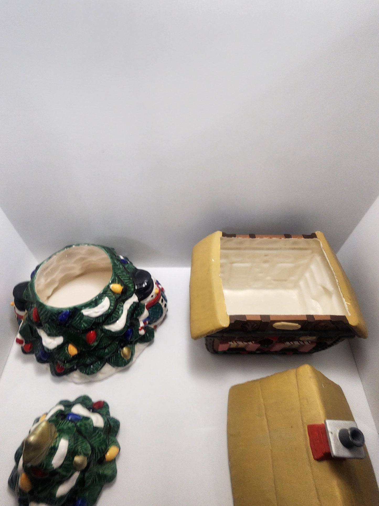Ceramic Vintage 1980s Christmas Cookie Jars - Christmas - Vintage Christmas - Cookie Jars - Kitchen - Cookies - Gingerbread House - Christma