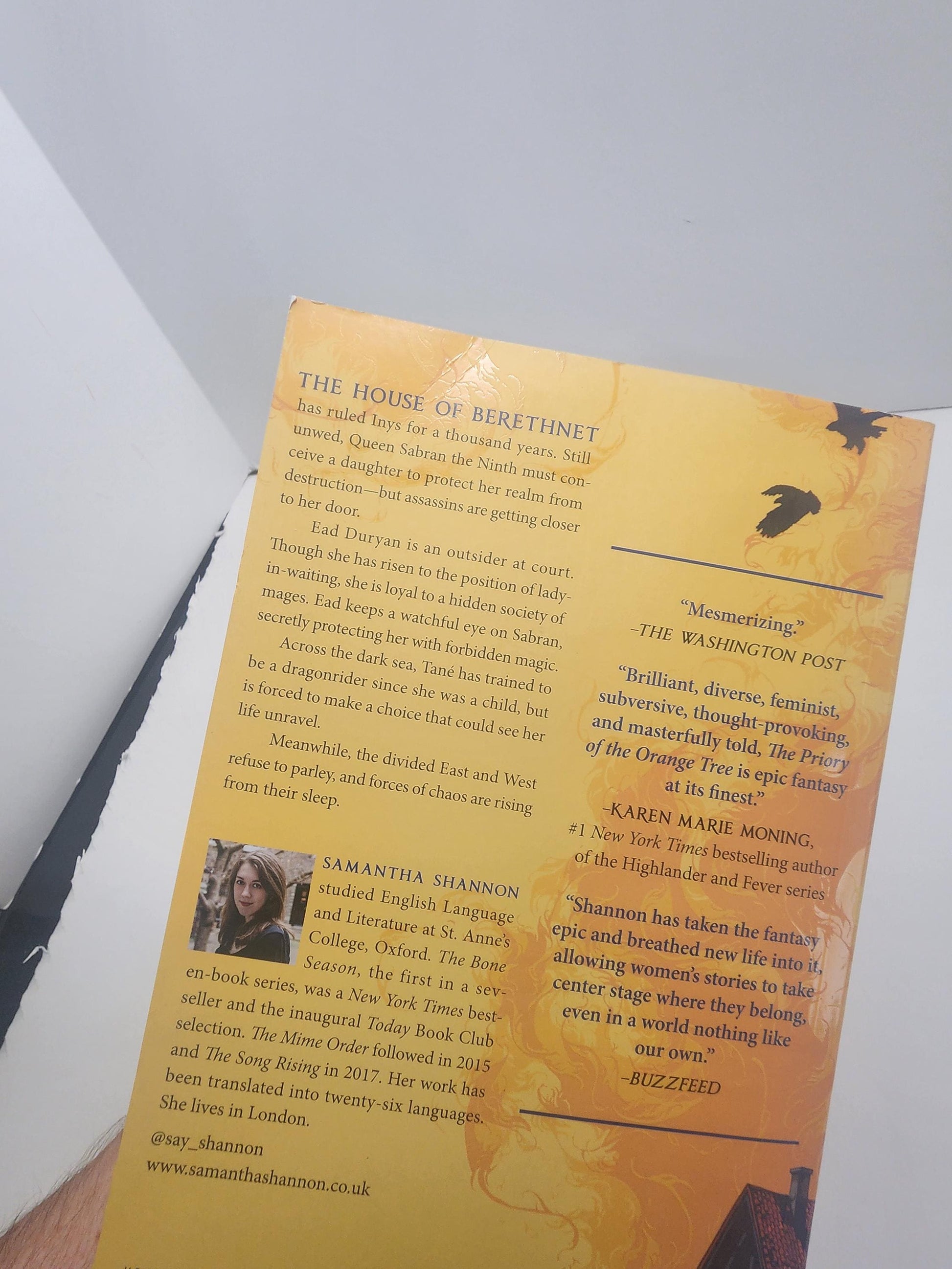 Samantha Shannon The Priory Of The Orange Tree - Books - Samantha Shannon - The Priory Of The Orange Tree - New York Best Sellers