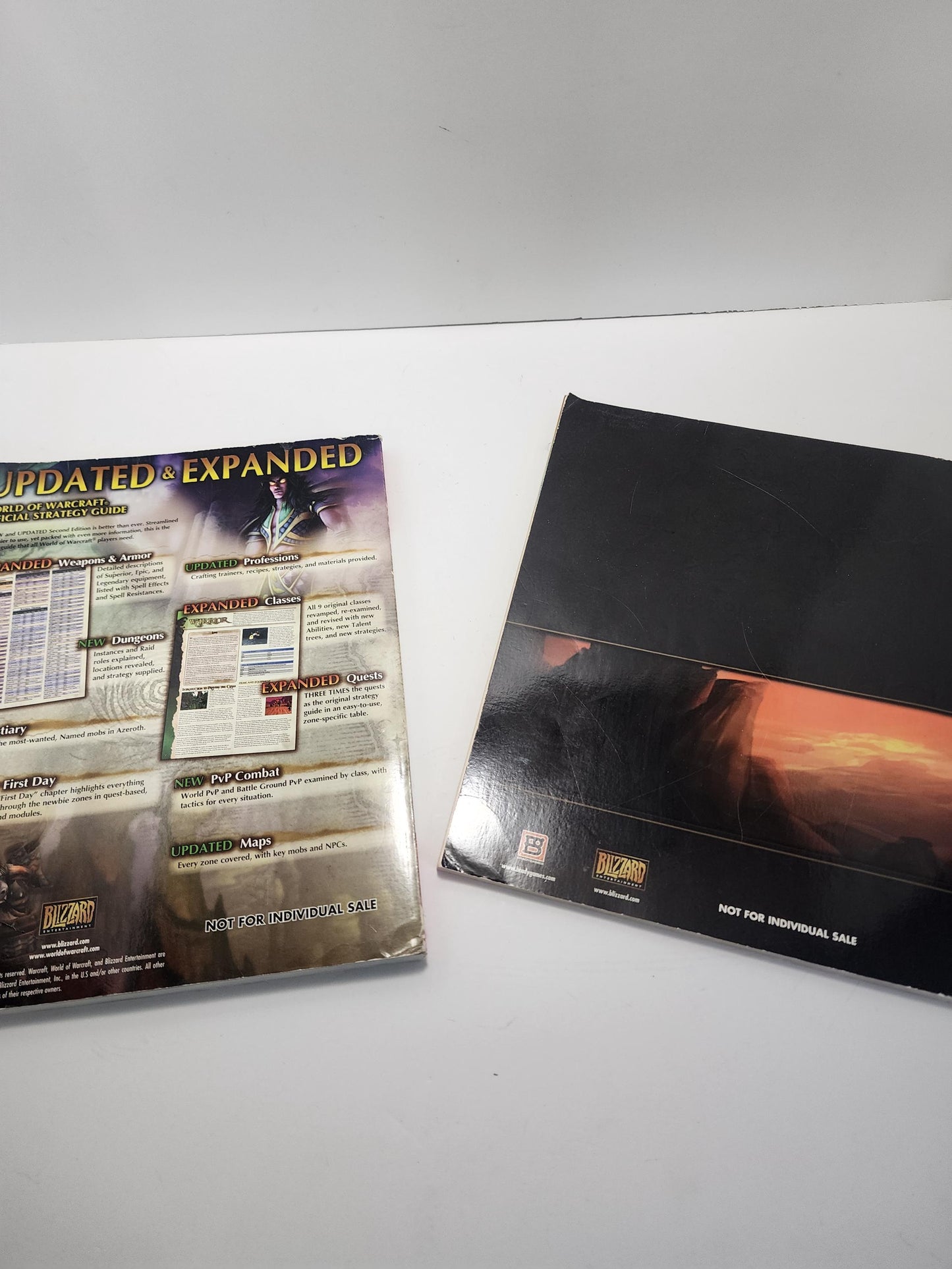 World Of Warcraft Game Manual and Atlas Lot of 2 - WOW - World Of Warcraft - Manuals - Game Walk Through - Game Manuals - PC Games - Atlas