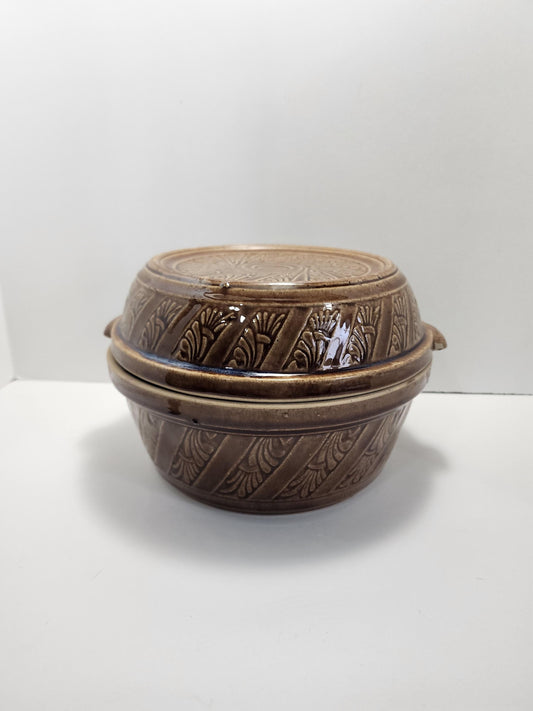 Vintage 9” USA Covered Stoneware Dough Mixing Bowl or Casserole Dish - Stoneware - Vintage Stoneware - Casserole Dish - Mixing Bowl - Bowls