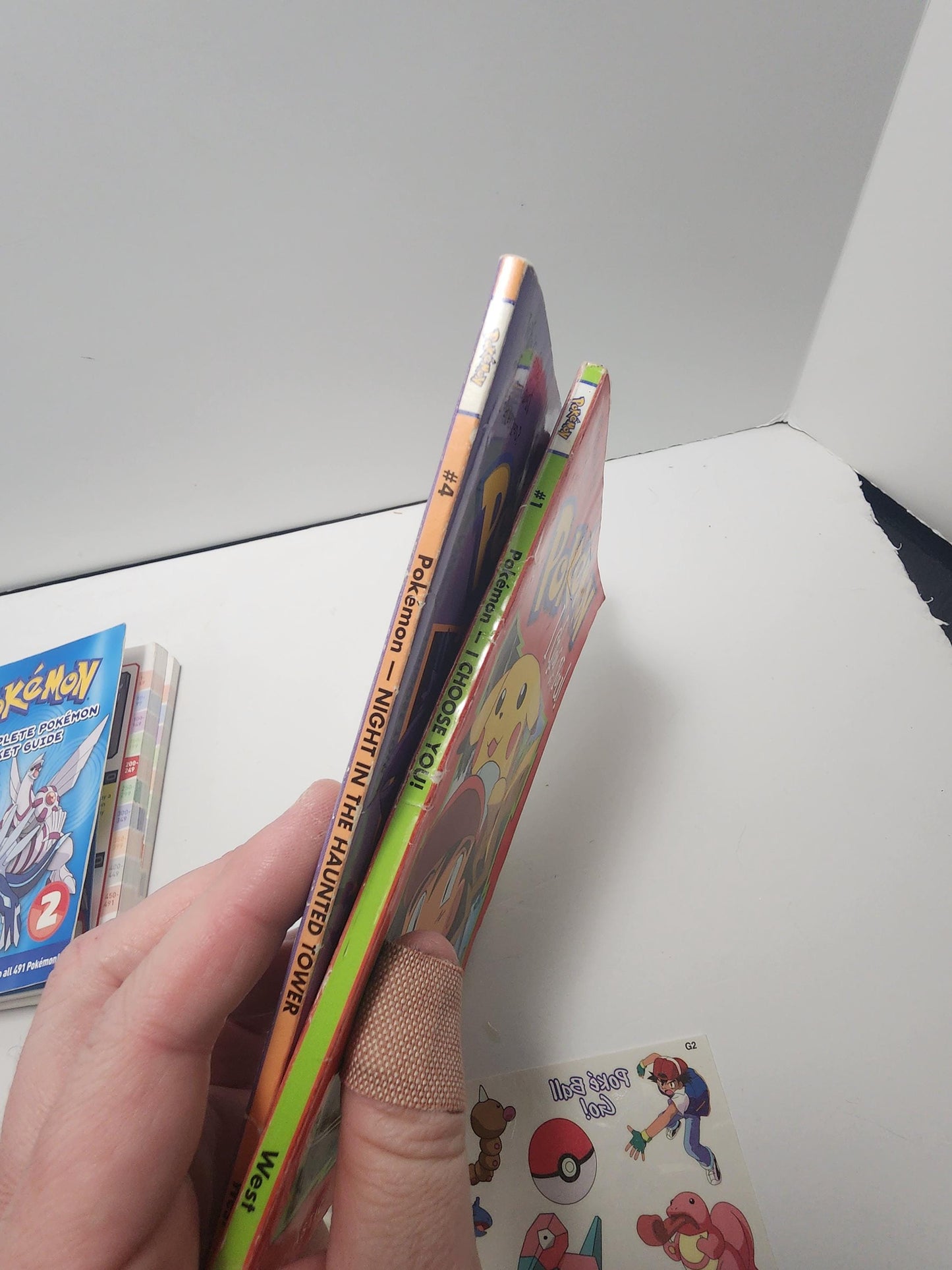 Pokemon Vintage Books Guides And Stickers - Pokemon - Galos - Pokemon Guide - Stickers - Pokemon Stickers - Pikachu - Ash Ketchum