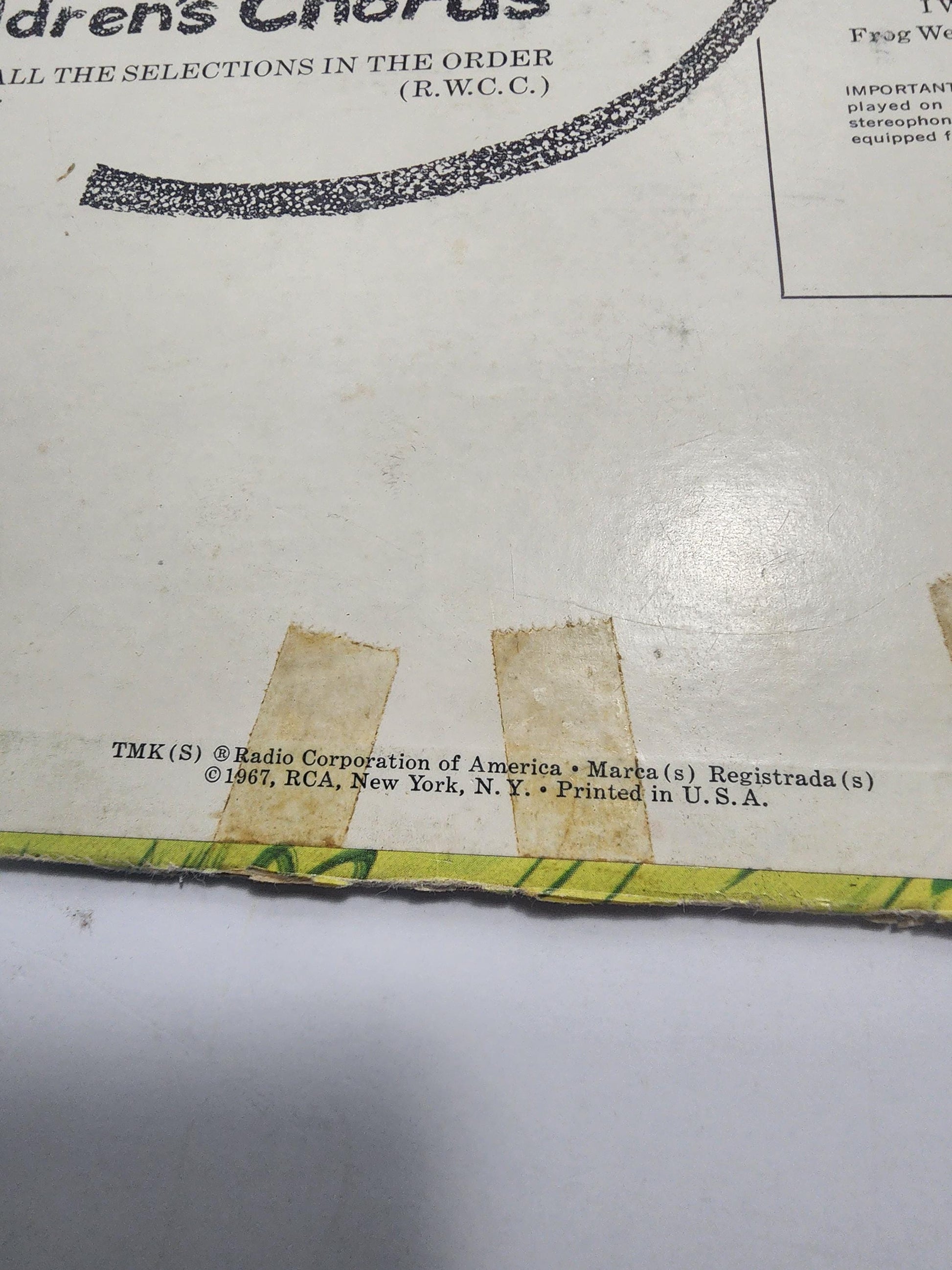 Vinyl Records Lot of 4 Children's Music 1960s 1980s - Vinyl - Records - Vinyl Records - Music - Kids Music - Alphabet Soup - Captain Kangaro