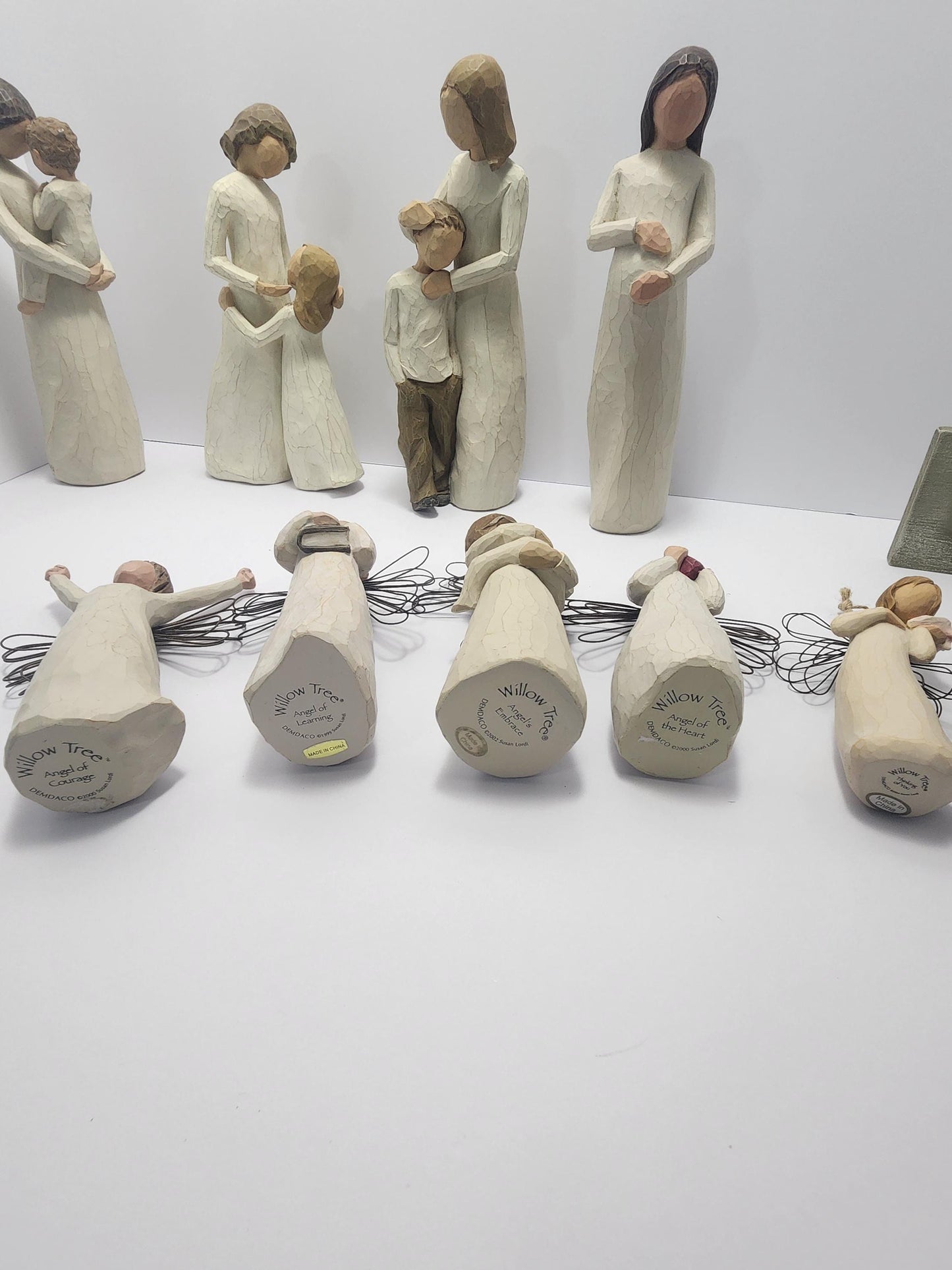 WillowTree Figurines Sign Of Love Angel Of Heart - Willowtree - Willow Tree - Figurines - Love - Valentines Day - Gift For Couples