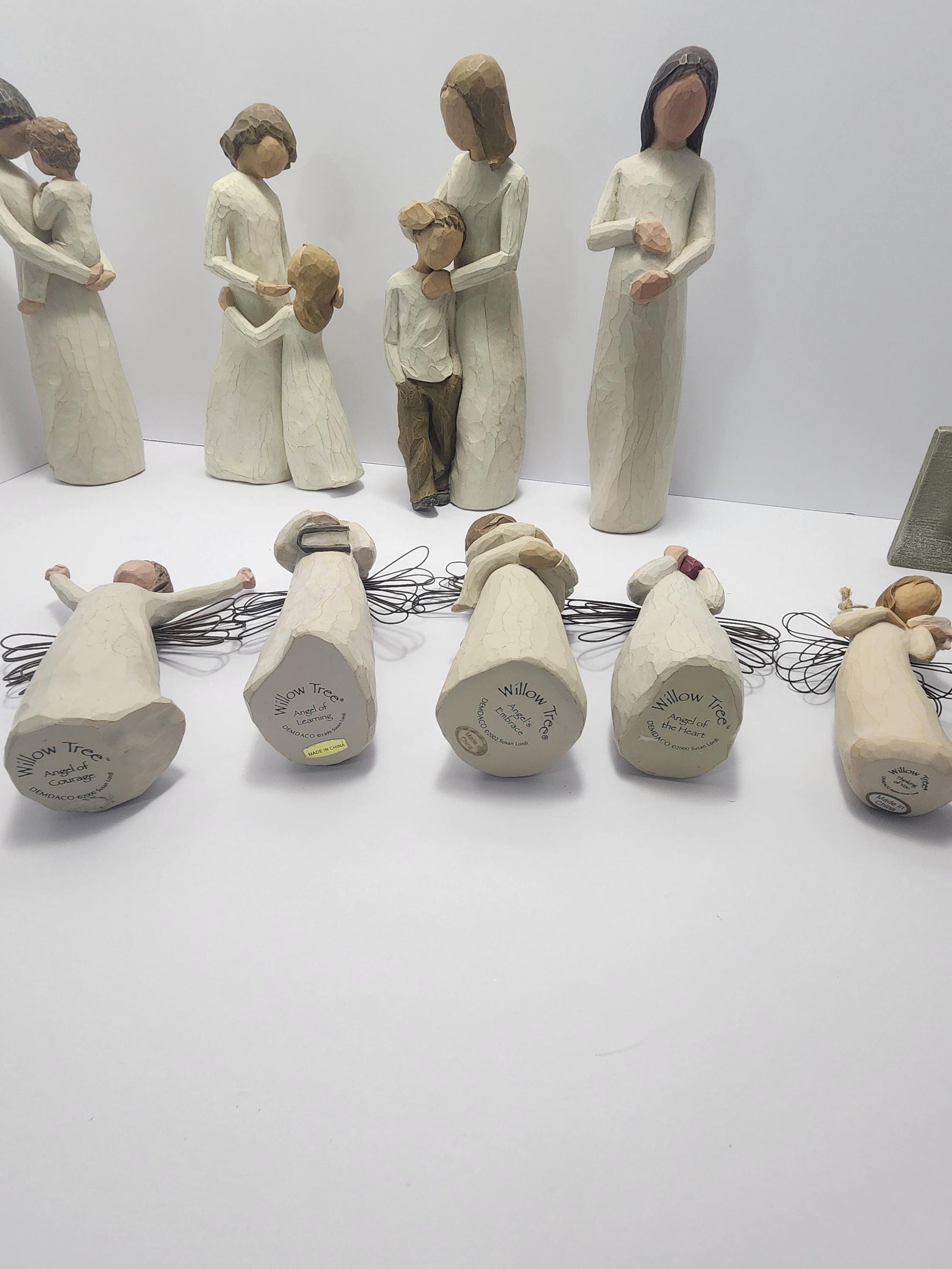 WillowTree Figurines Sign Of Love Angel Of Heart - Willowtree - Willow Tree - Figurines - Love - Valentines Day - Gift For Couples