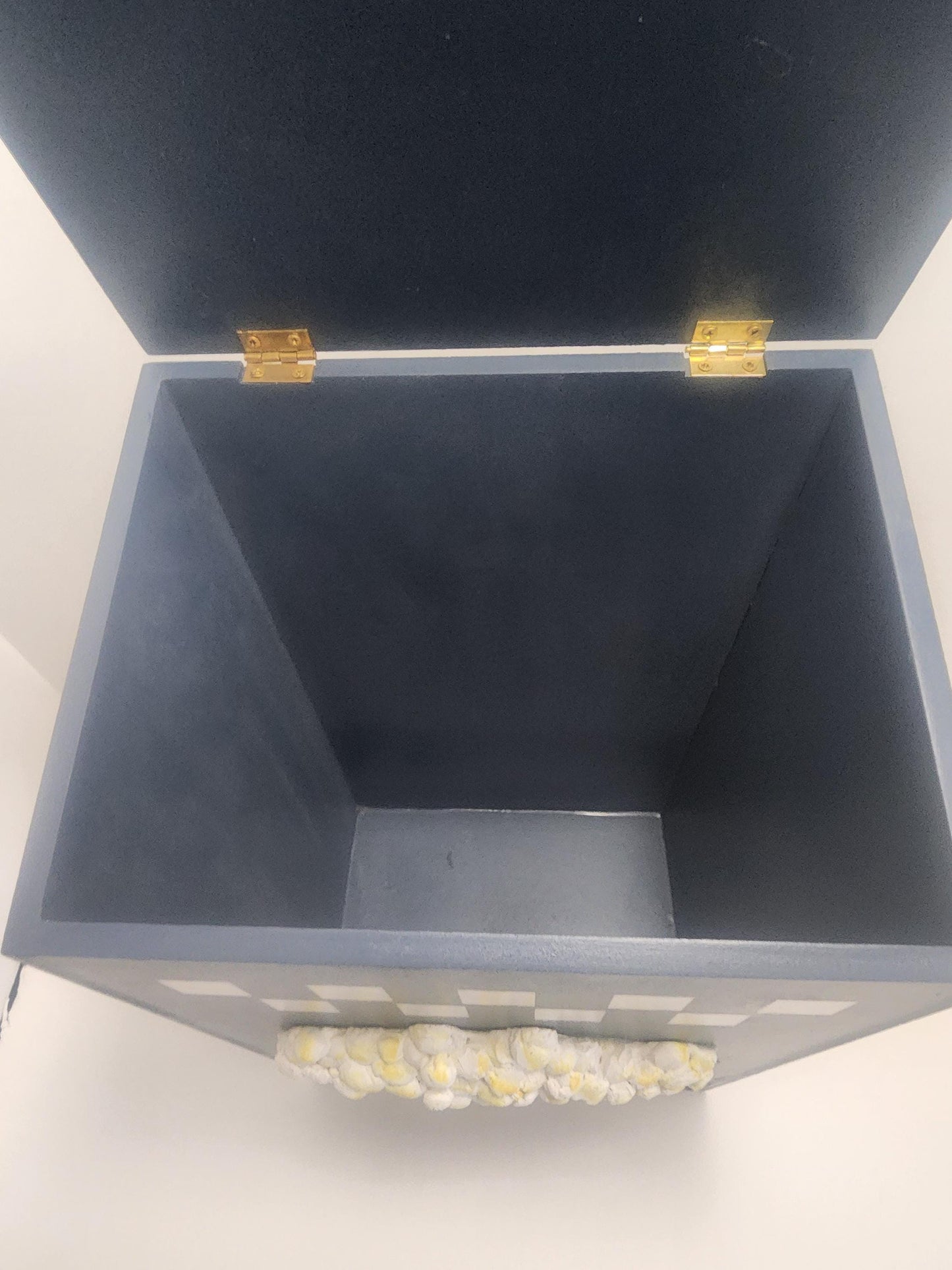 Popcorn Keeper - Popcorn - Popcorn Decor - Movie Theater - Home Decor - Kitchen - Kitchen Decor