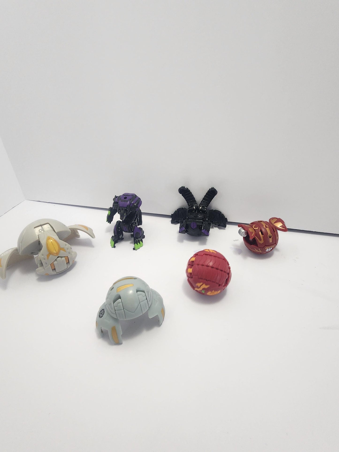 Bakugan Transformer Figures Toy Lot - Toys - Bakugan - Bakugan Toys - Transformers - Figures - Games - Card Games - TCG
