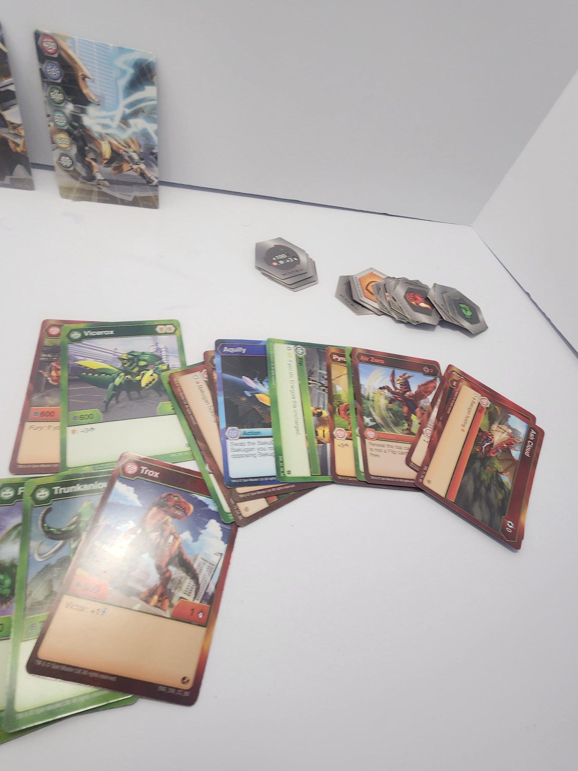 Bakugan Brawlers Huge Lot - Tcg - Card Games - Trading Card Game - Bakugan - Bakugan Brawlers - Bakugan Cards - Games