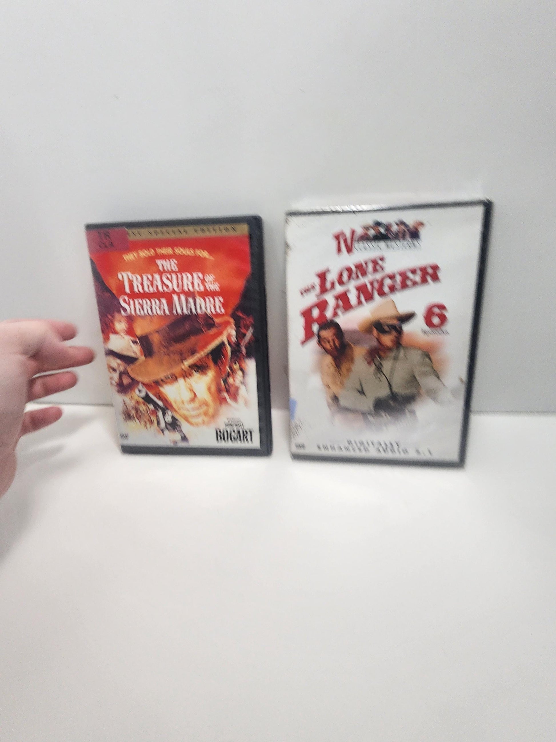 Western Lot of 2 Dvds - Dvds - The Lone Ranger - Movies - Vintage Movies - Westerns - Western Movies - The Treasure Of The Sierra Madre