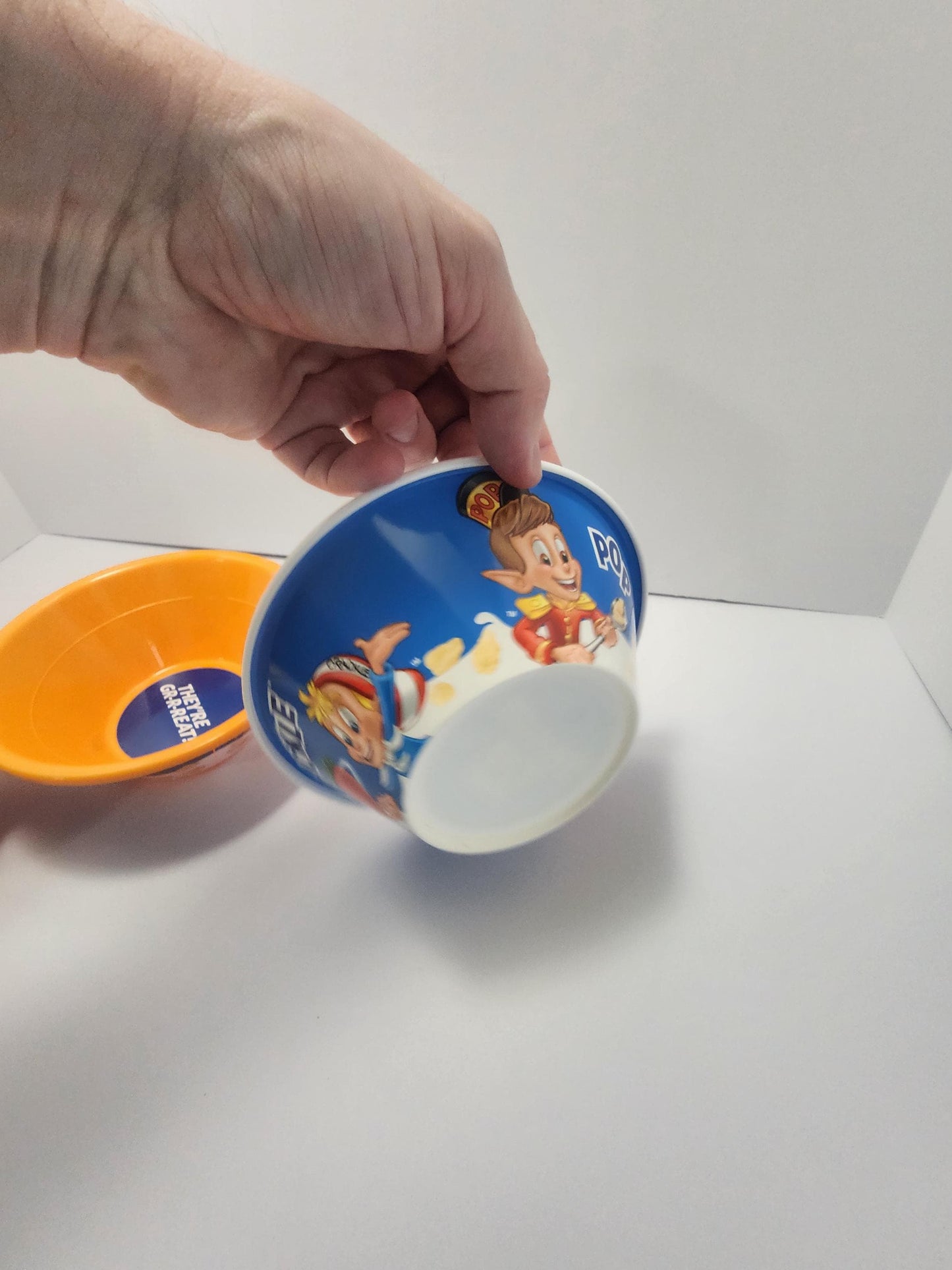 Tony The Tiger Vintage 1990s Cereal Bowl - Kelloggs - Kelloggs Cereal - Vintage Cereal - Cereal Characters - Bowls - Tony The Tiger