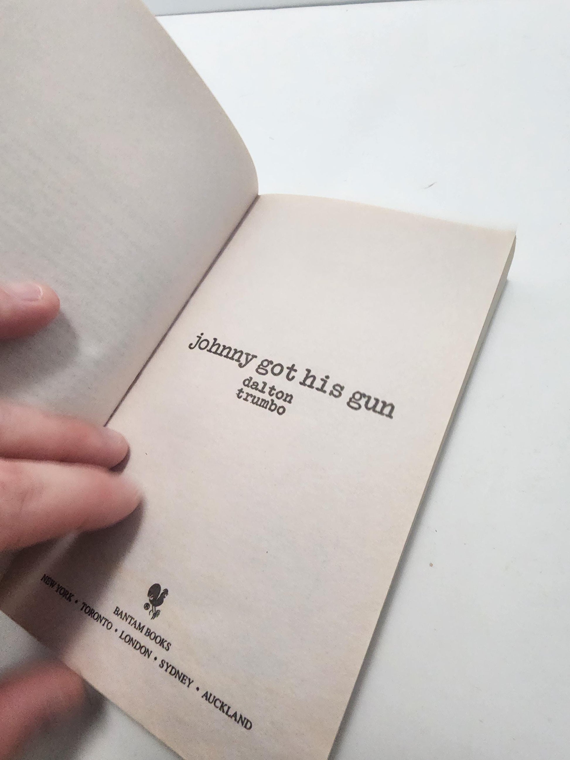 1989 Johnny Got His Gn By Dalton Trumbo Paperback Book - Books - Vintage Books - Dalton Trumbo - Johnny Got His Gn