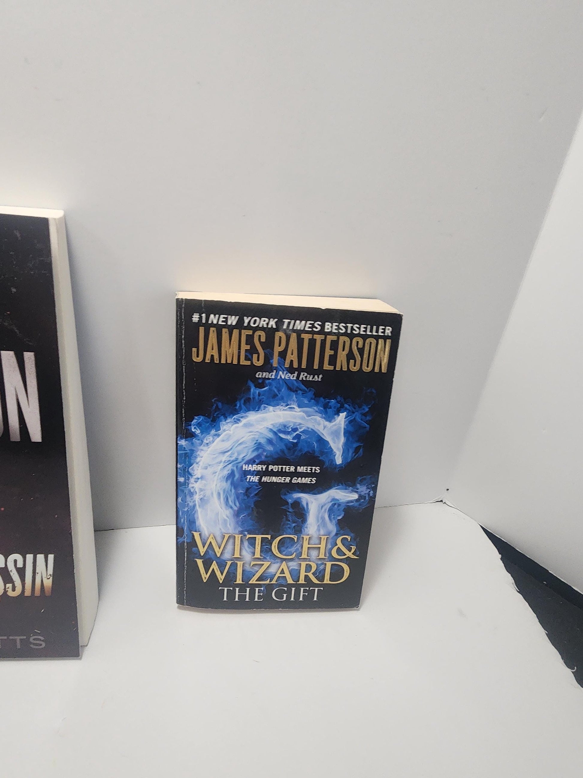 James Patterson Books - Books - James Patterson - Middle School - Young Adult - The Perfect Assassin - The Gift - Wizard & Wizard