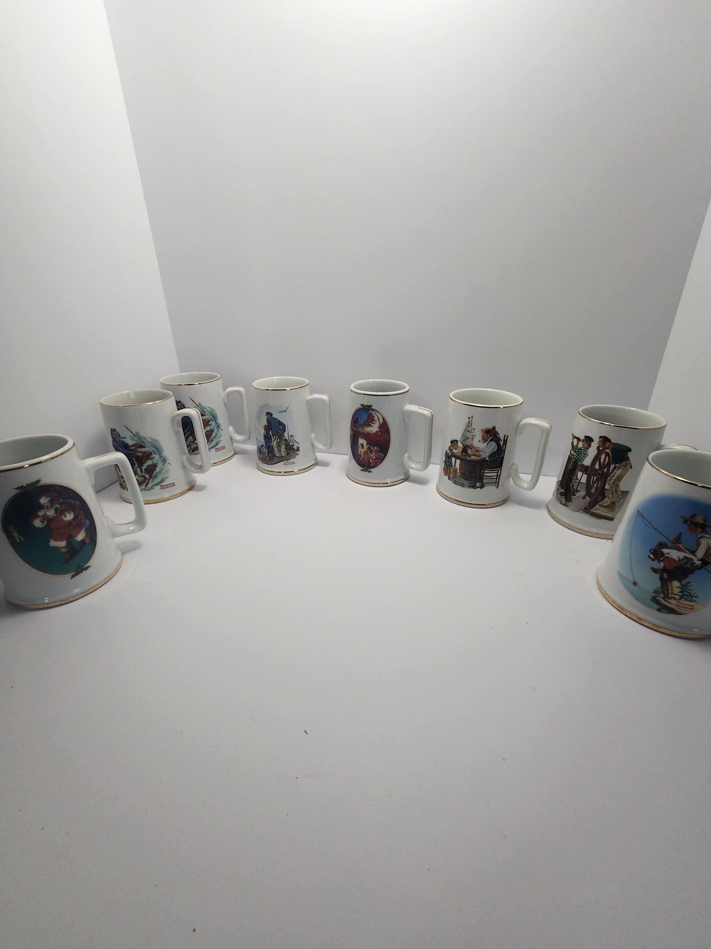 Norman Rockwell Coffee Mugs Lot of 2 - Mugs - Coffee - Coffee Mugs - Holidays - Christmas - Christmas Mugs - Santa - Norman Rockwell