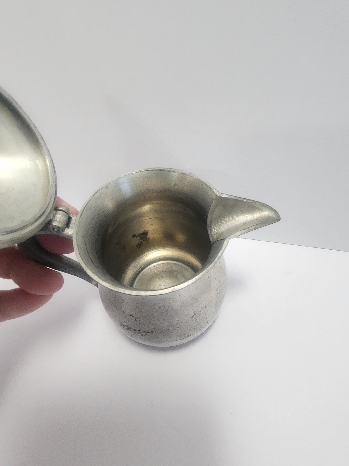Woodbury 1980s Pewter Creamer - Pewter - Teapots - Woodbury - Pewter Gifts - Vintage Pewter - Syrup