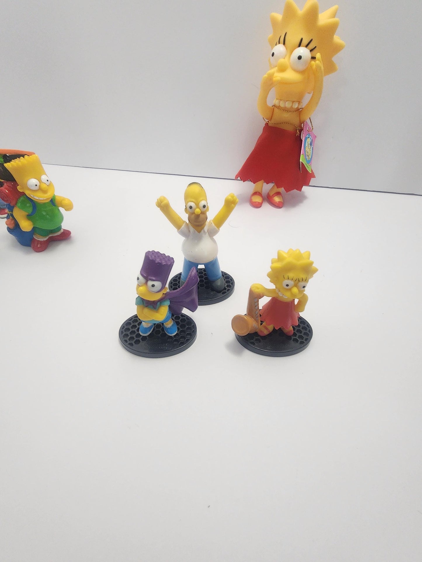 The Simpsons Toys - Lisa Simpson - The Simpsons - ABC - TV Shows - Cartoons - Cartoon Figurines - Simpsons Toys