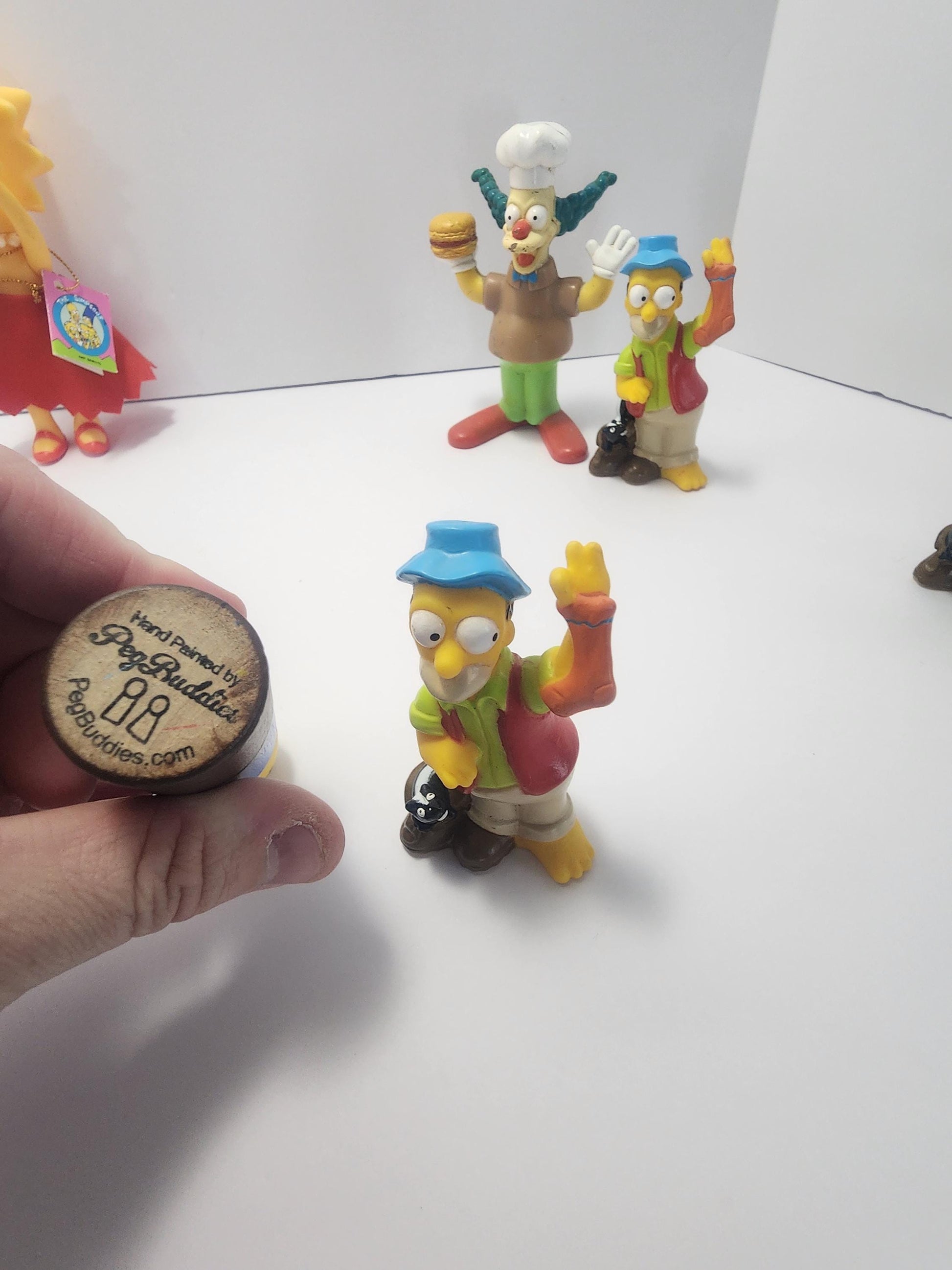 The Simpsons Toys - Lisa Simpson - The Simpsons - ABC - TV Shows - Cartoons - Cartoon Figurines - Simpsons Toys