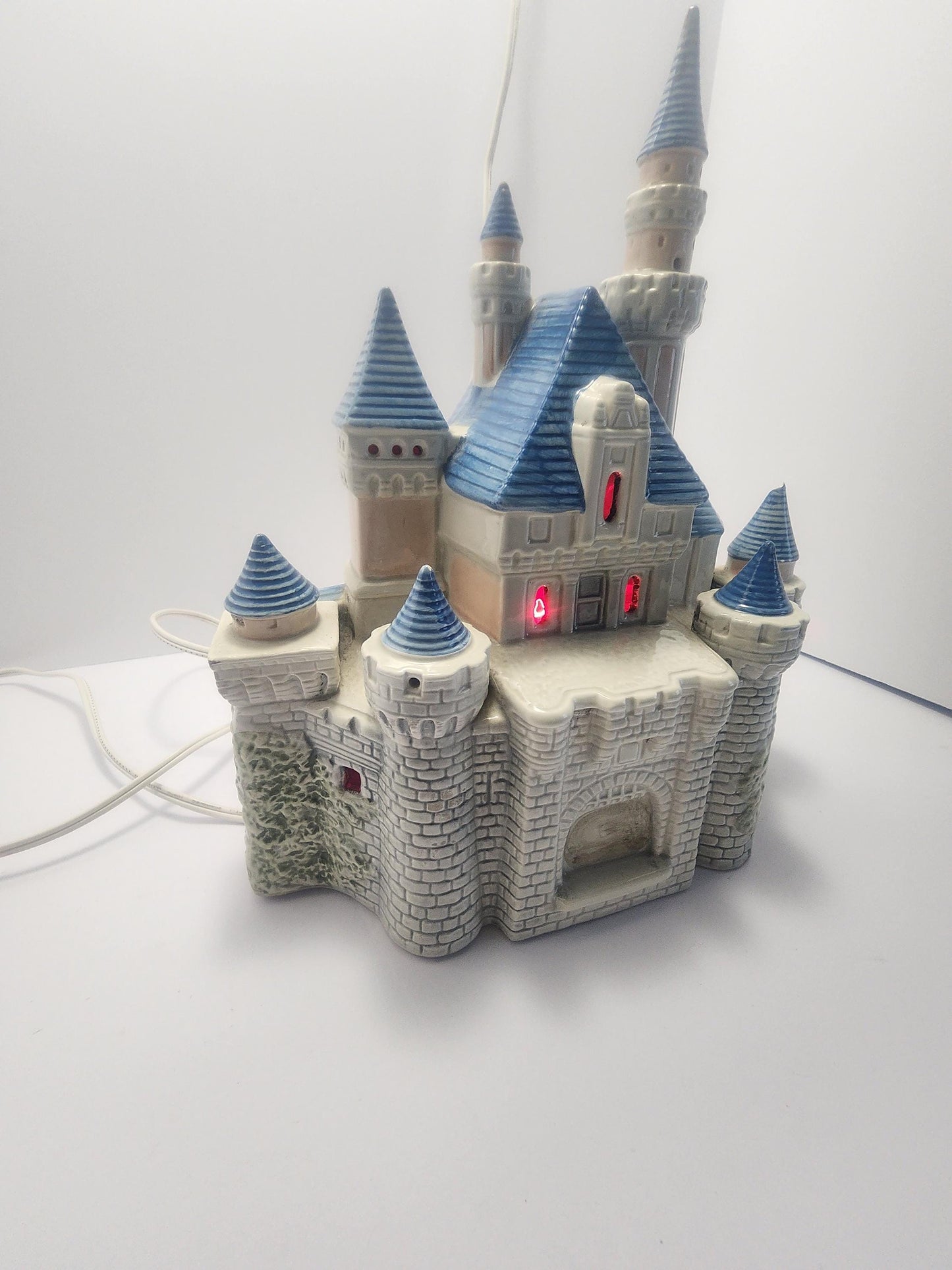 Walt Disney Sears 1988 World Light Up Disney Castle - Castle - Walt Disney - Disney World - Disney Gifts - Light House - Christmas Village