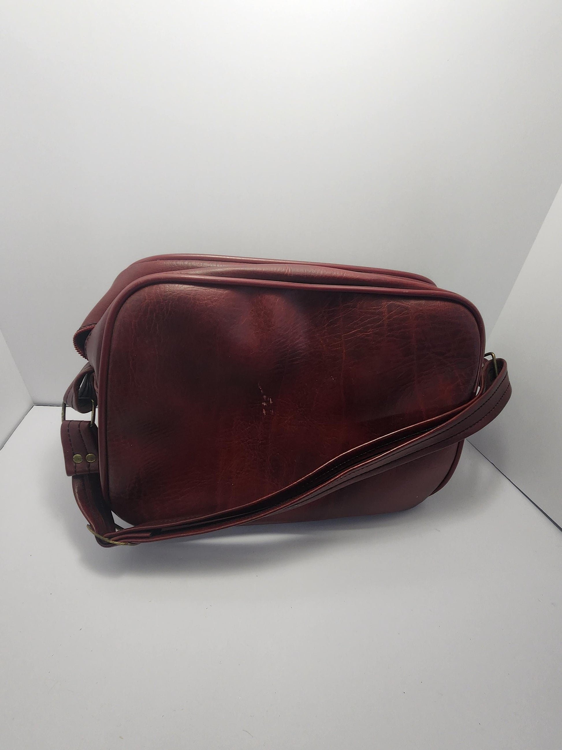 Vintage Leather Womens Travel Bag - Bags - Travel Bags - Vintage Bag - Womens Bag - Womens Gifts - Leather Bag - Shoulder Bag - Antique Bags