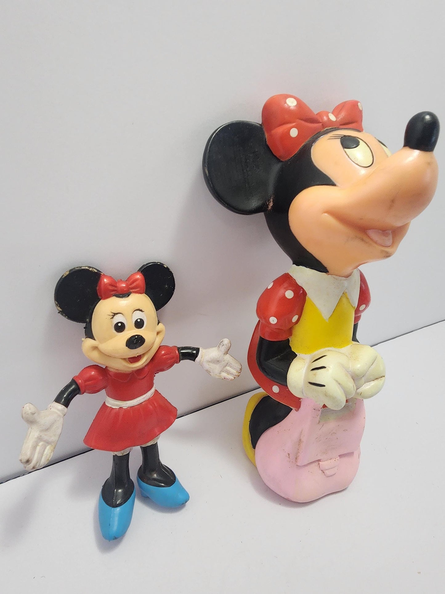 Walt Disney 1980s Vintage Minnie Mouse Figures Lot of 2 - Minnie Mouse - Walt Disney - Disney Toys - Minnie Mouse Toys - Squeak Toys