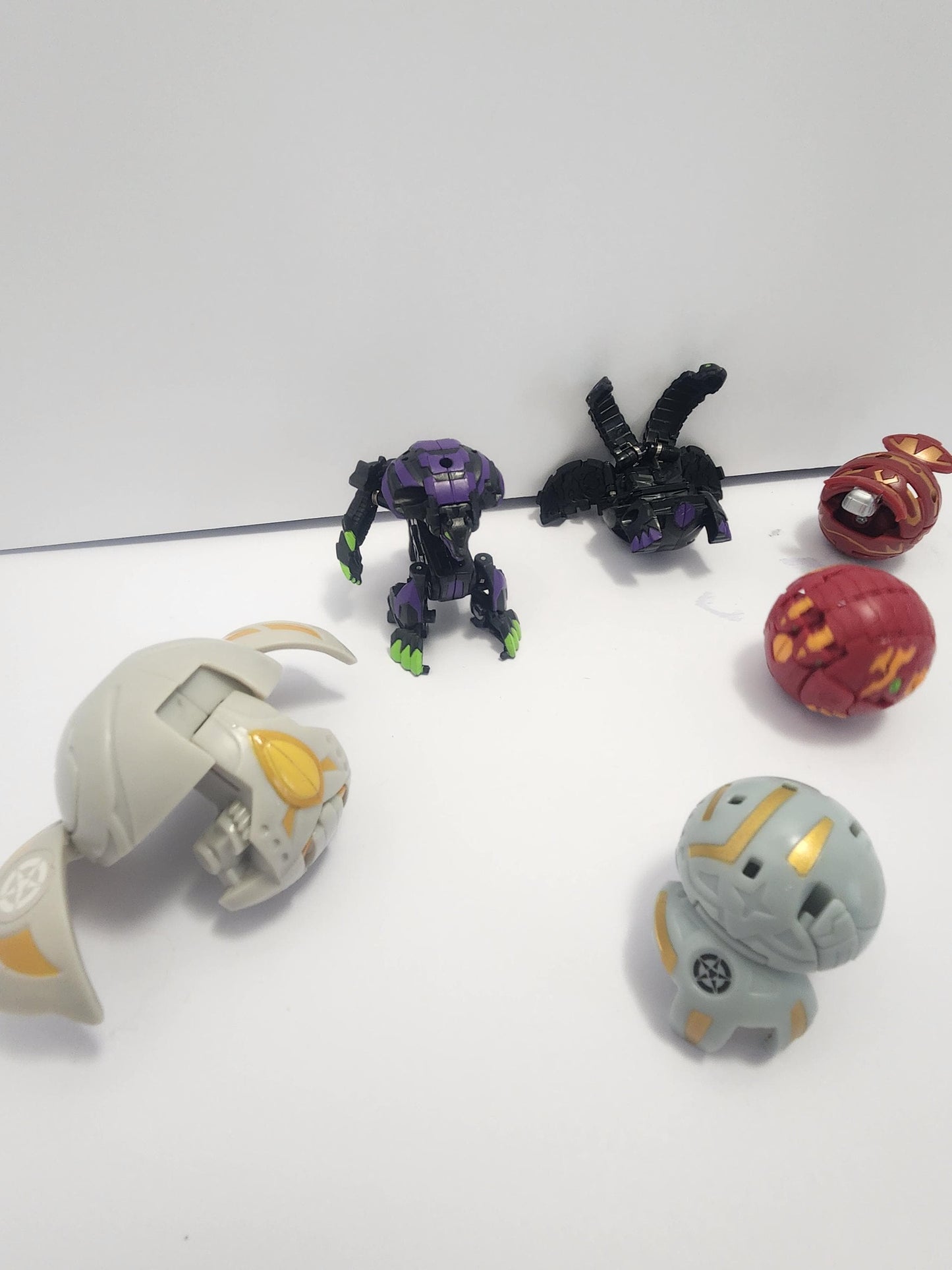 Bakugan Transformer Figures Toy Lot - Toys - Bakugan - Bakugan Toys - Transformers - Figures - Games - Card Games - TCG