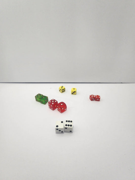 Spare Vintage Colored Dice Lot - Dice - Colored Dice - Dice Games - Games - Games - Rpg - Role Playing Games