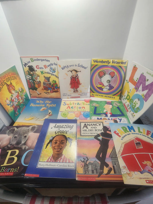 Childrens Scholastic Books Lot of 12 - Scholastic - Kids Books - Books - Book Lots - Scholastic Books - Children's Books