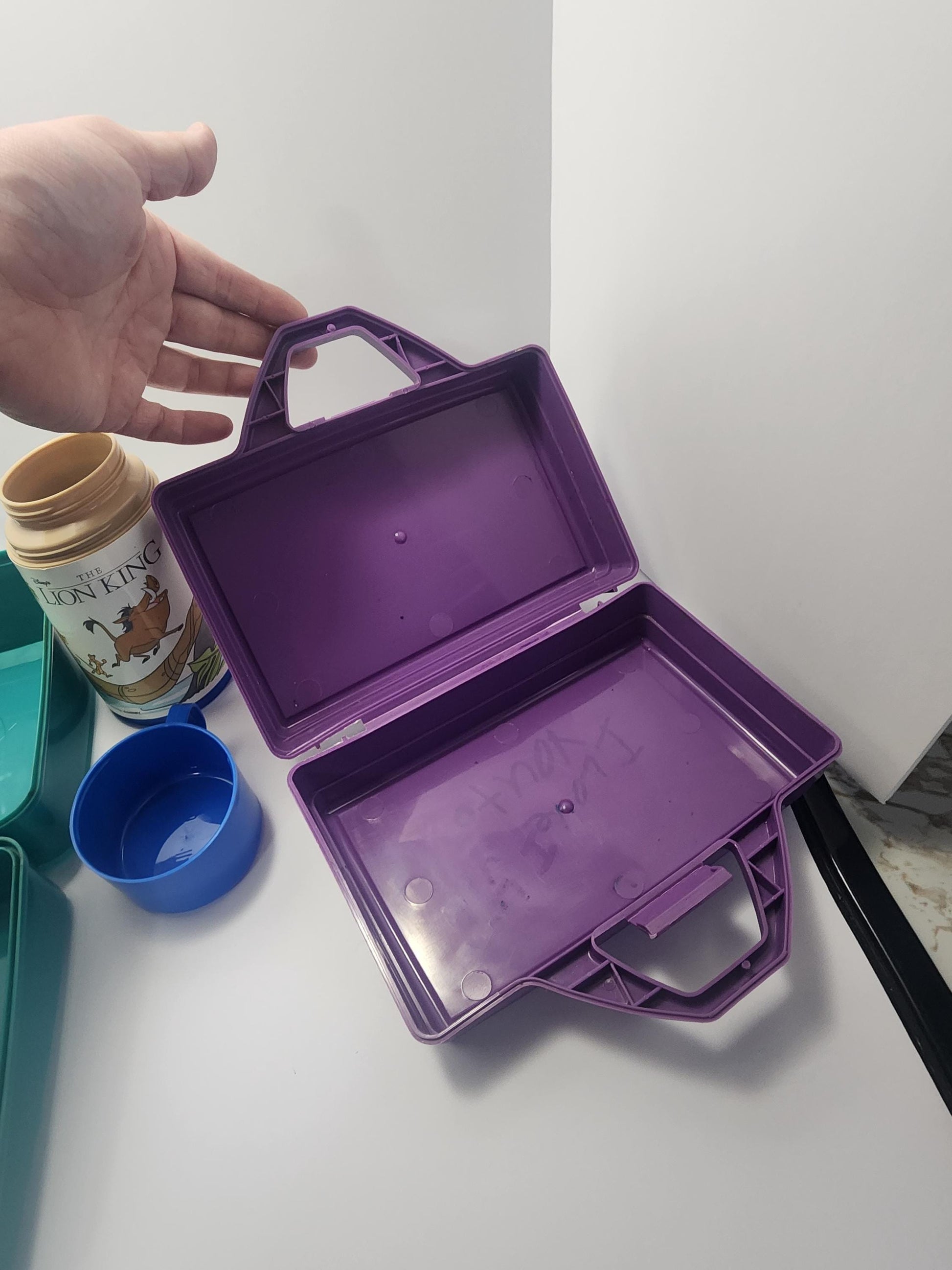 Disney The Lion King Vintage Aladdin 1990s Lunchboxes - Lunchbox - Lunch Box - Thermos - Aladdin Lunchbox - The Lion King - Lion King