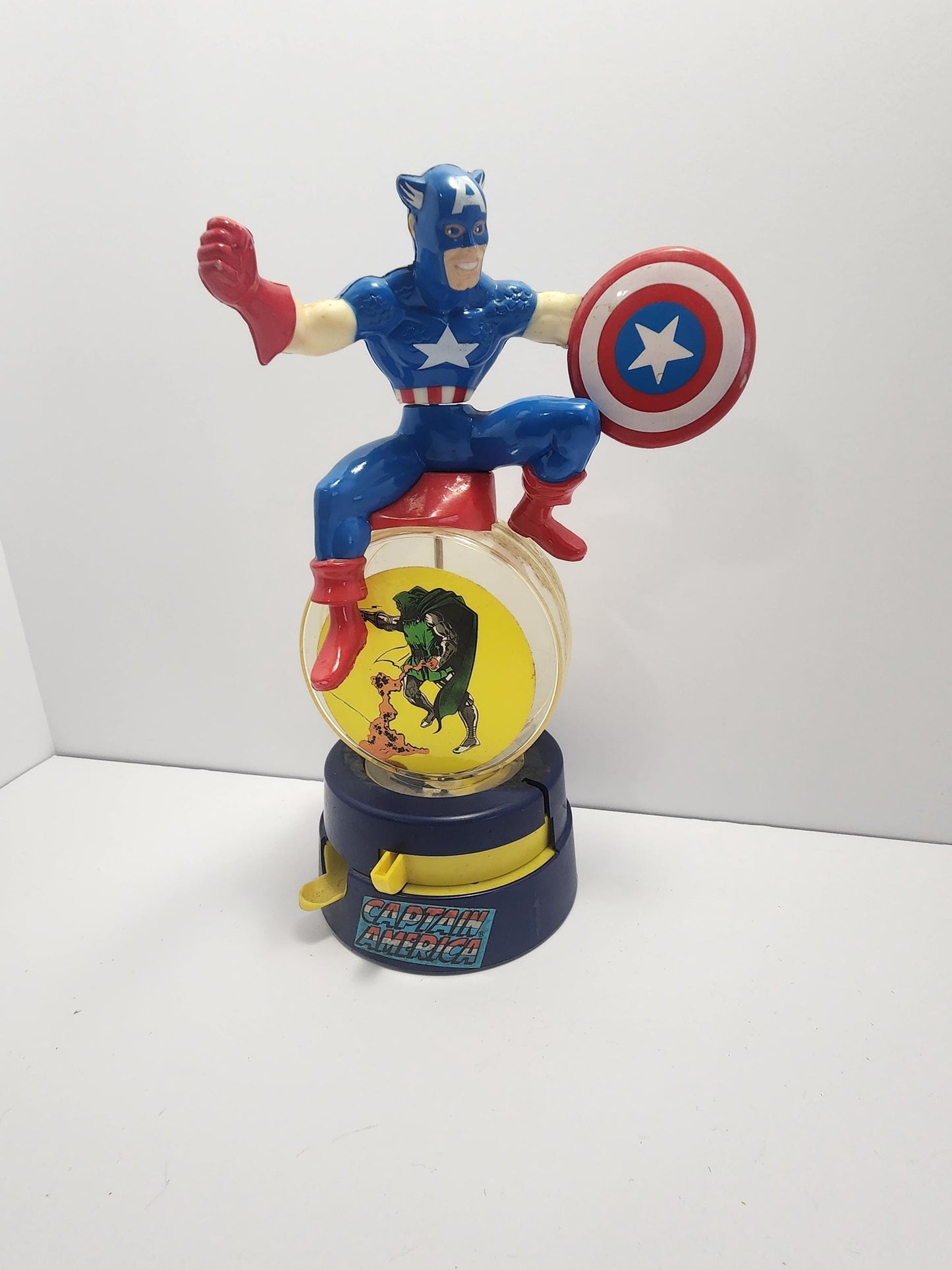 1984 DC Comics Captain America Vintage Gumball Machine - Captain America - Gum - Gumball Machine - Candy - Candy Dispenser - DC - Marvel