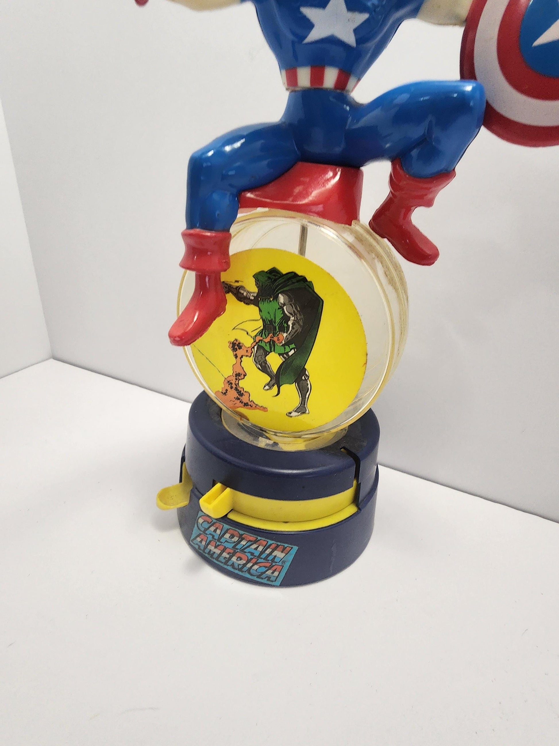 1984 DC Comics Captain America Vintage Gumball Machine - Captain America - Gum - Gumball Machine - Candy - Candy Dispenser - DC - Marvel