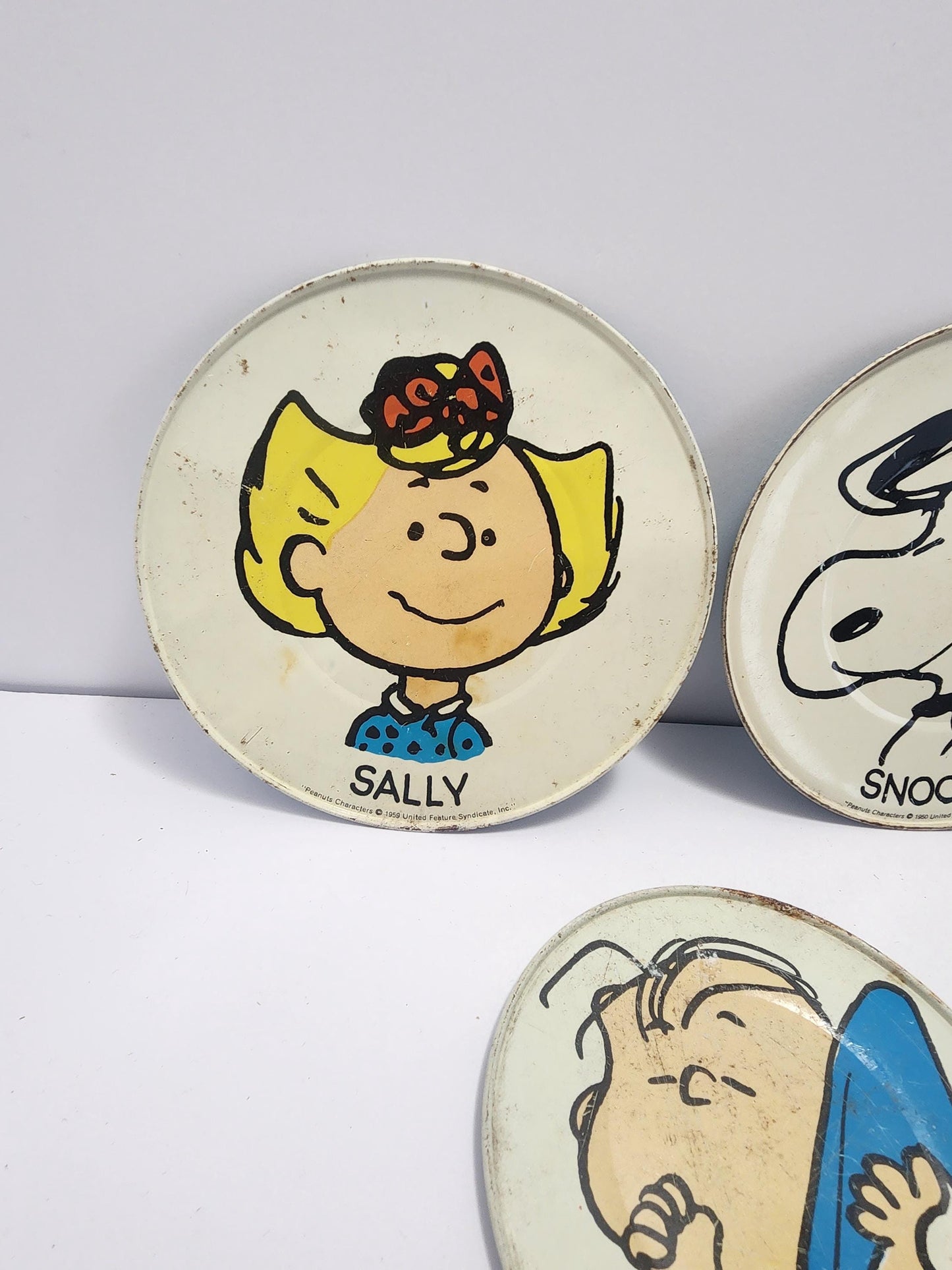 1950s Peanut Gang Snoopy Plates Lot Of 3 - Charlie Brown - Peanut Gang - Peanuts Gang - Snoopy - Character Plates - Plates - Snoopy Toys
