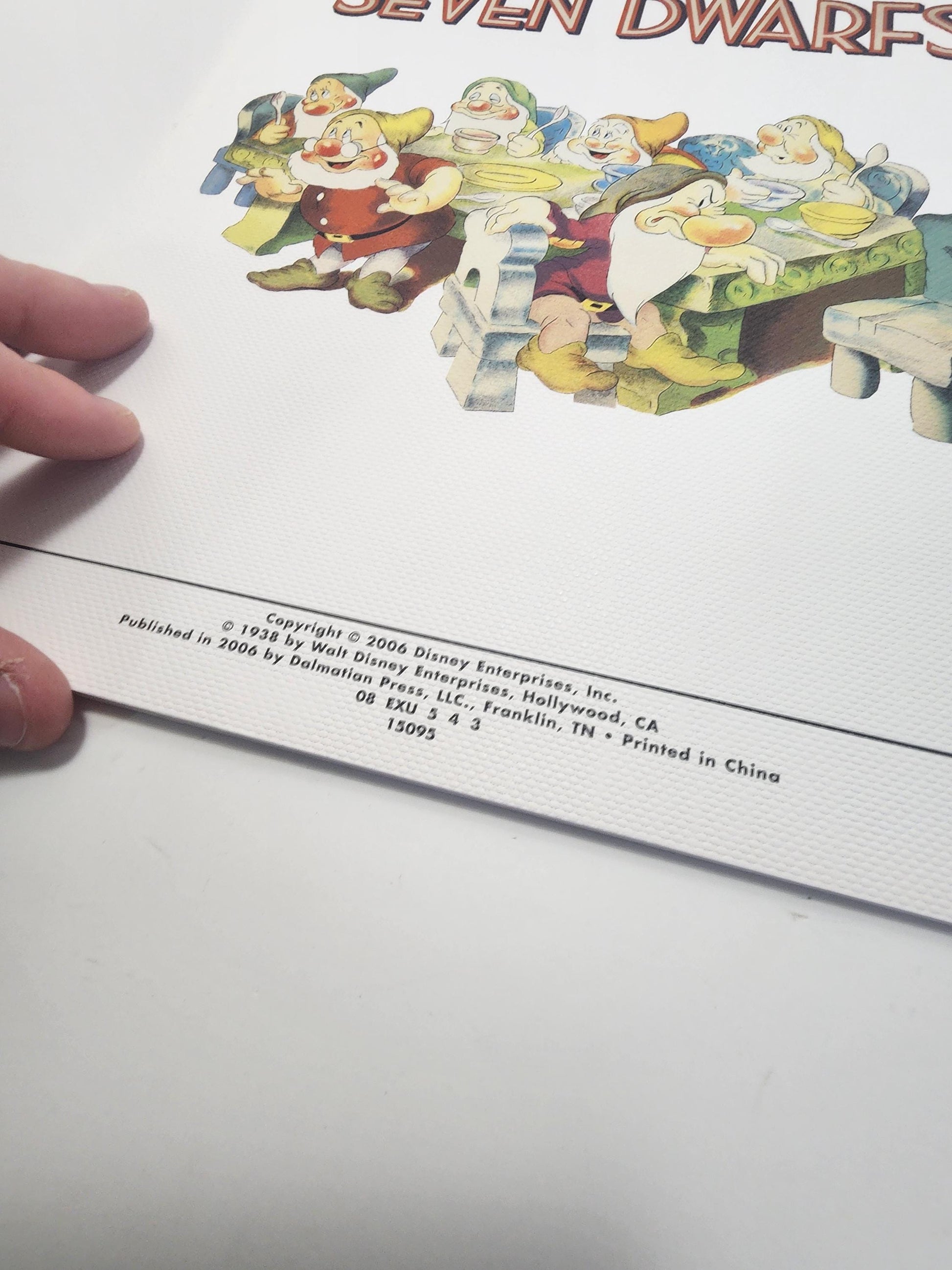 Walt Disney Commerative Books - Snow White - Seven Dwarfs - Donald Duck - Pinnochio - Commerative - Walt Disney - Disney Gifts