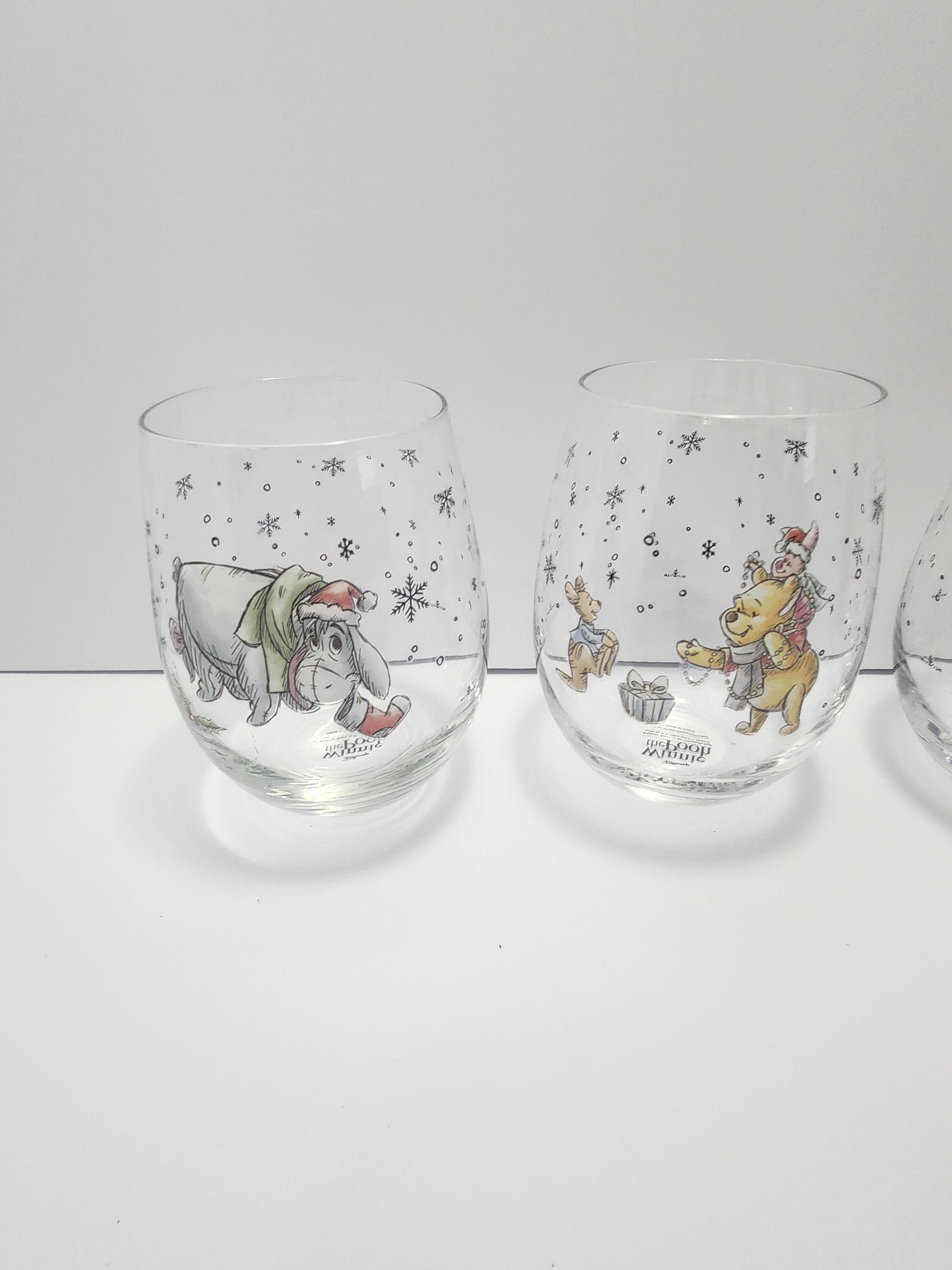 Disney Winnie The Pooh Christmas Edition Glasses Set of 4 - Character Glasses - Winnie The Pooh - Eeyore - Tigger - Christmas - Wine Glasses