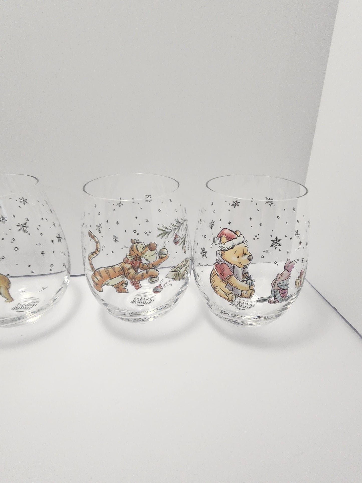 Disney Winnie The Pooh Christmas Edition Glasses Set of 4 - Character Glasses - Winnie The Pooh - Eeyore - Tigger - Christmas - Wine Glasses