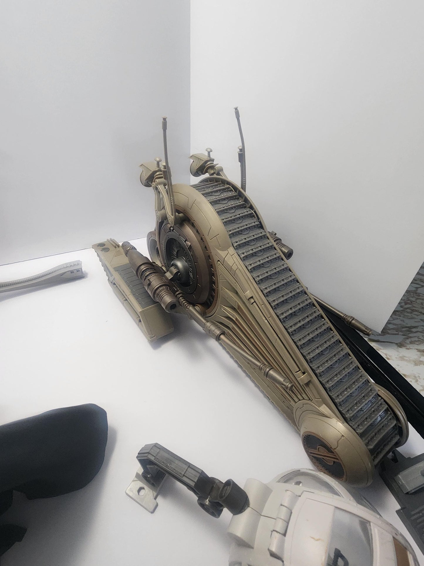 Stars Wars Vintage Action Figures and Droids Lots - Star Wars - Octuptaira Droid - Alliance - Snail Tank Droid - Action Figures - Star War