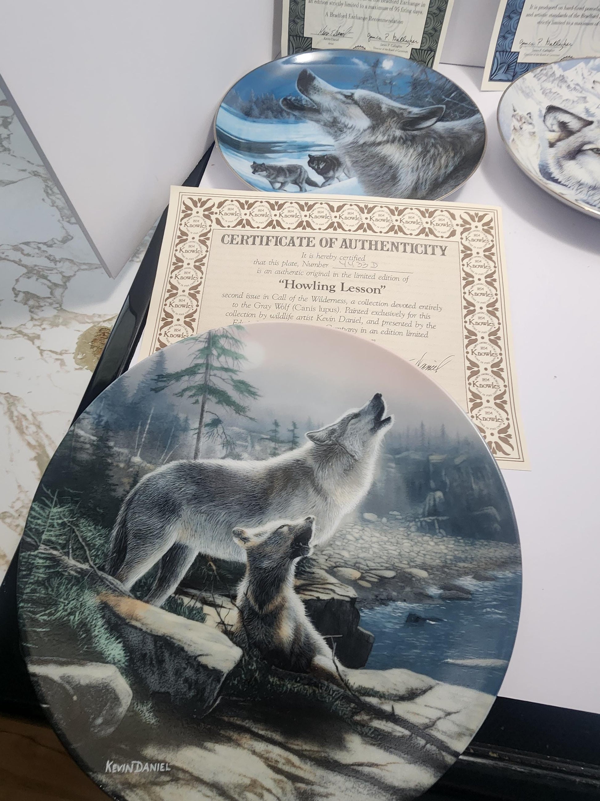 Wolf Collectable Plates By Diana Casey Bradford Exchange - Wildlife - Wildlife Plates - Plates - Decor Plates - Wolves - Bradford Exchange