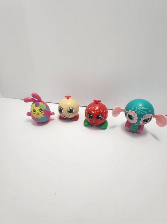 Cute Toys Lot of 4 Figures - Shopkins - Pikmi - Shopkins Toys - Toys - Cute Toys - Girl Toys - Strawberry - Figurines