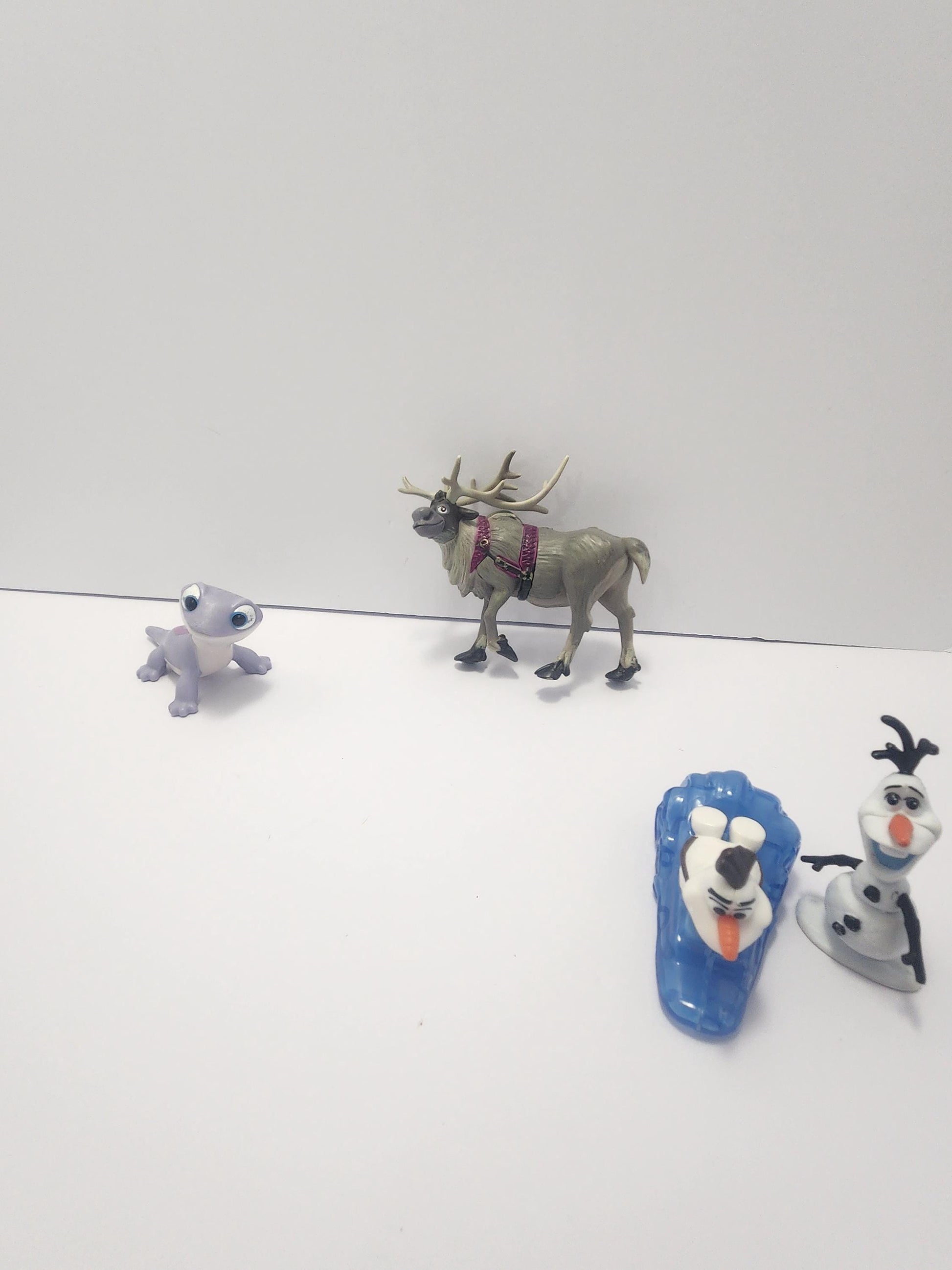 Disney Frozen Toy Figures - Elsa - Frozen - Frozen Toys - Cake Toppers - Disney Toys - Frozen Gifts