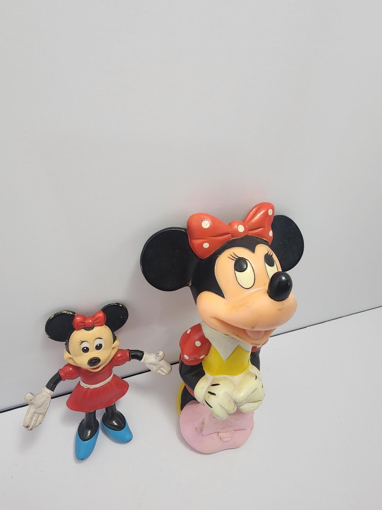 Walt Disney 1980s Vintage Minnie Mouse Figures Lot of 2 - Minnie Mouse - Walt Disney - Disney Toys - Minnie Mouse Toys - Squeak Toys