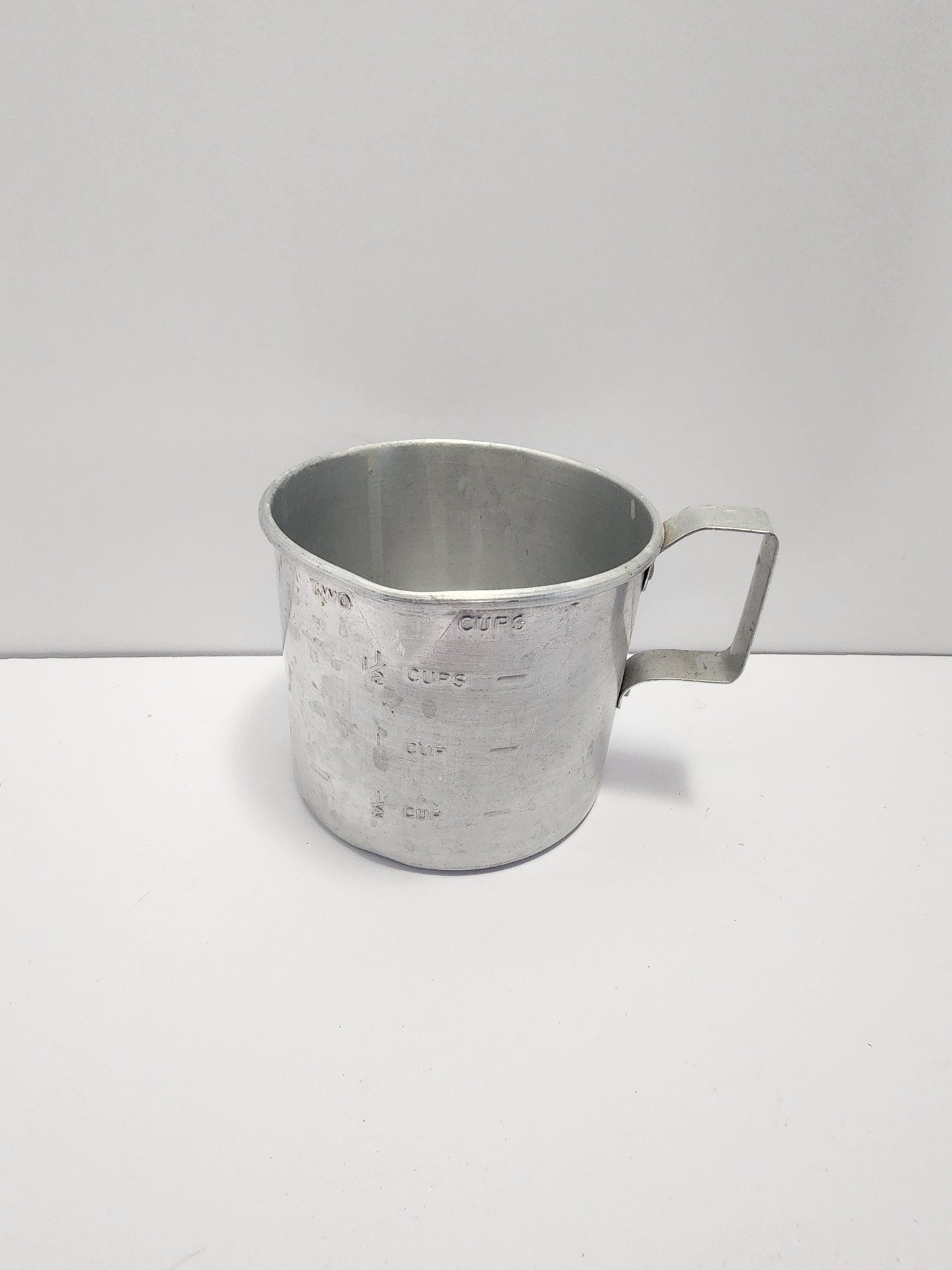 Aluminum Vintage Jiffy Measuring Cup - Aluminum - Kitchen - Kitchen Untensils - Measuring Cup - Vintage Kitchen - Cooking