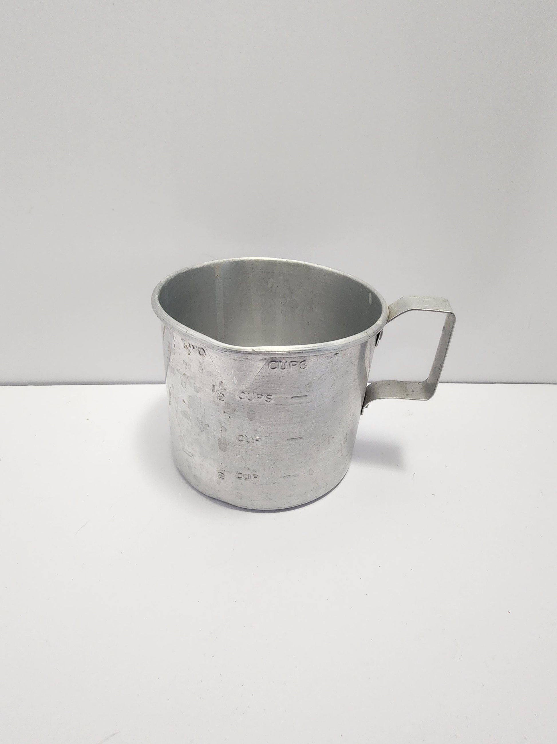 Aluminum Vintage Jiffy Measuring Cup - Aluminum - Kitchen - Kitchen Untensils - Measuring Cup - Vintage Kitchen - Cooking