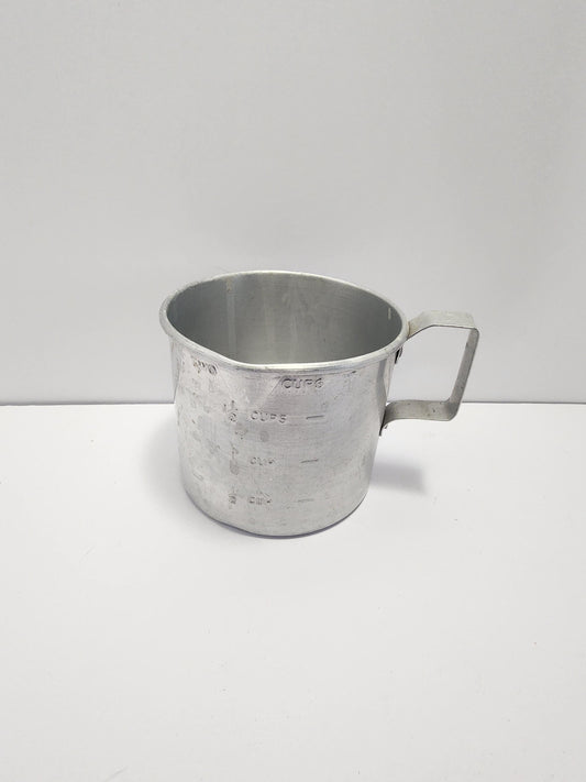 Aluminum Vintage Jiffy Measuring Cup - Aluminum - Kitchen - Kitchen Untensils - Measuring Cup - Vintage Kitchen - Cooking